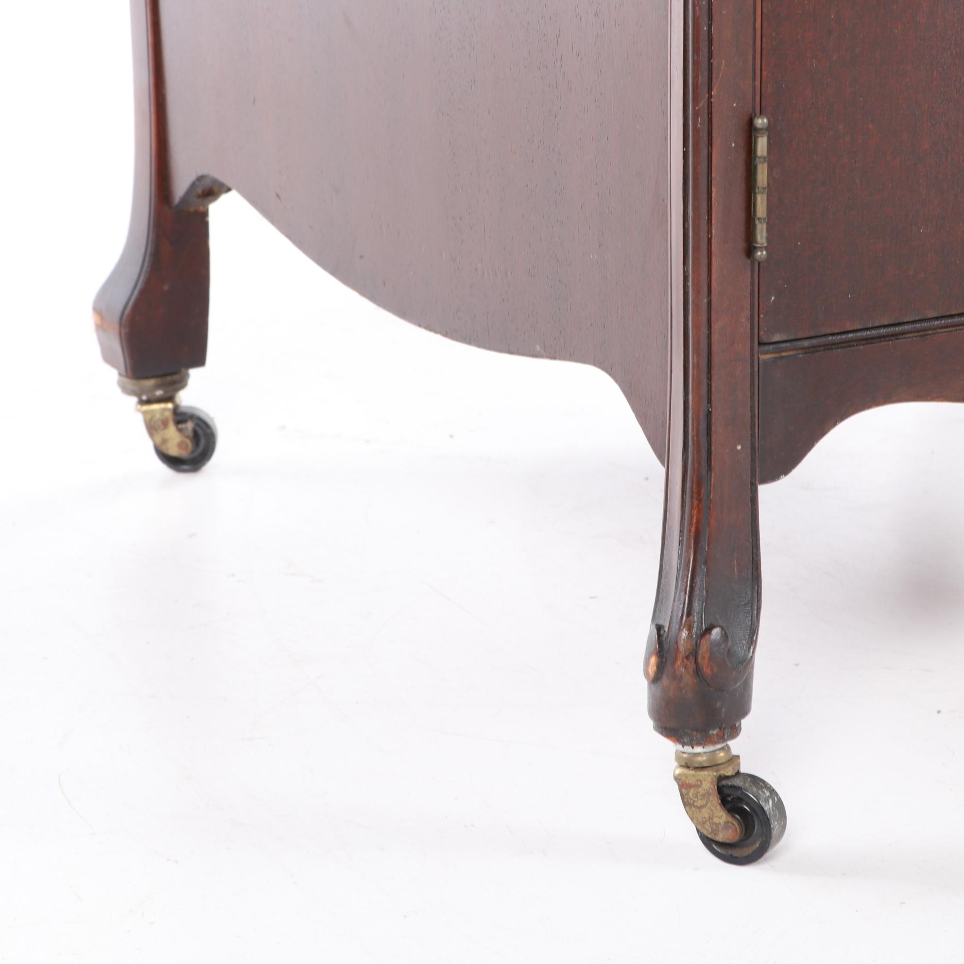 Victrola XIA "Talking Machine" Mahogany Record Player Cabinet, Early/Mid 20th C