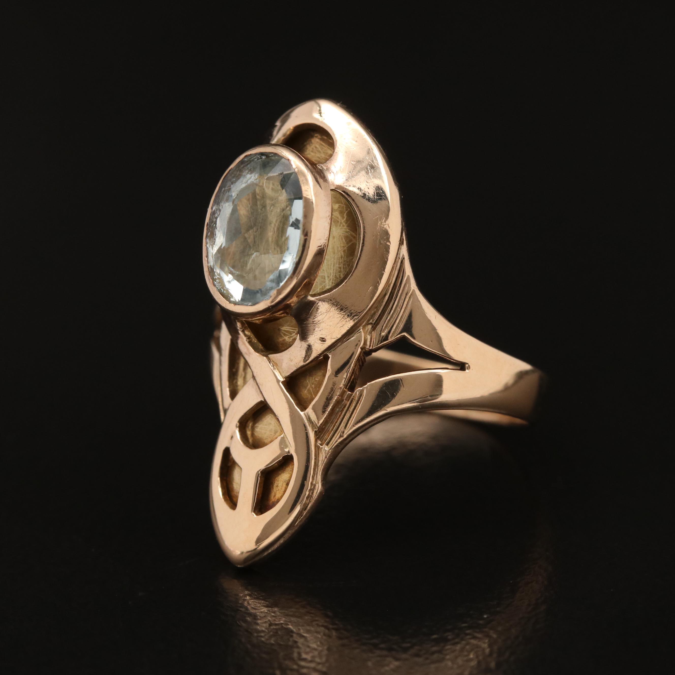 Vintage 10K Oval Faceted Aquamarine Ring