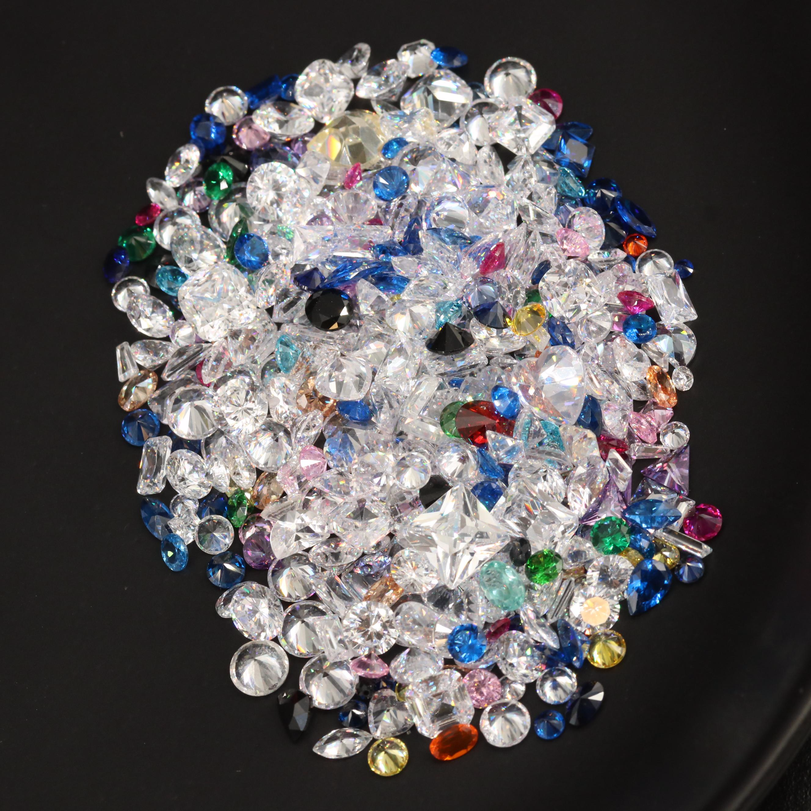 Loose Laboratory Grown Mixed Faceted Cubic Zirconias and Glass