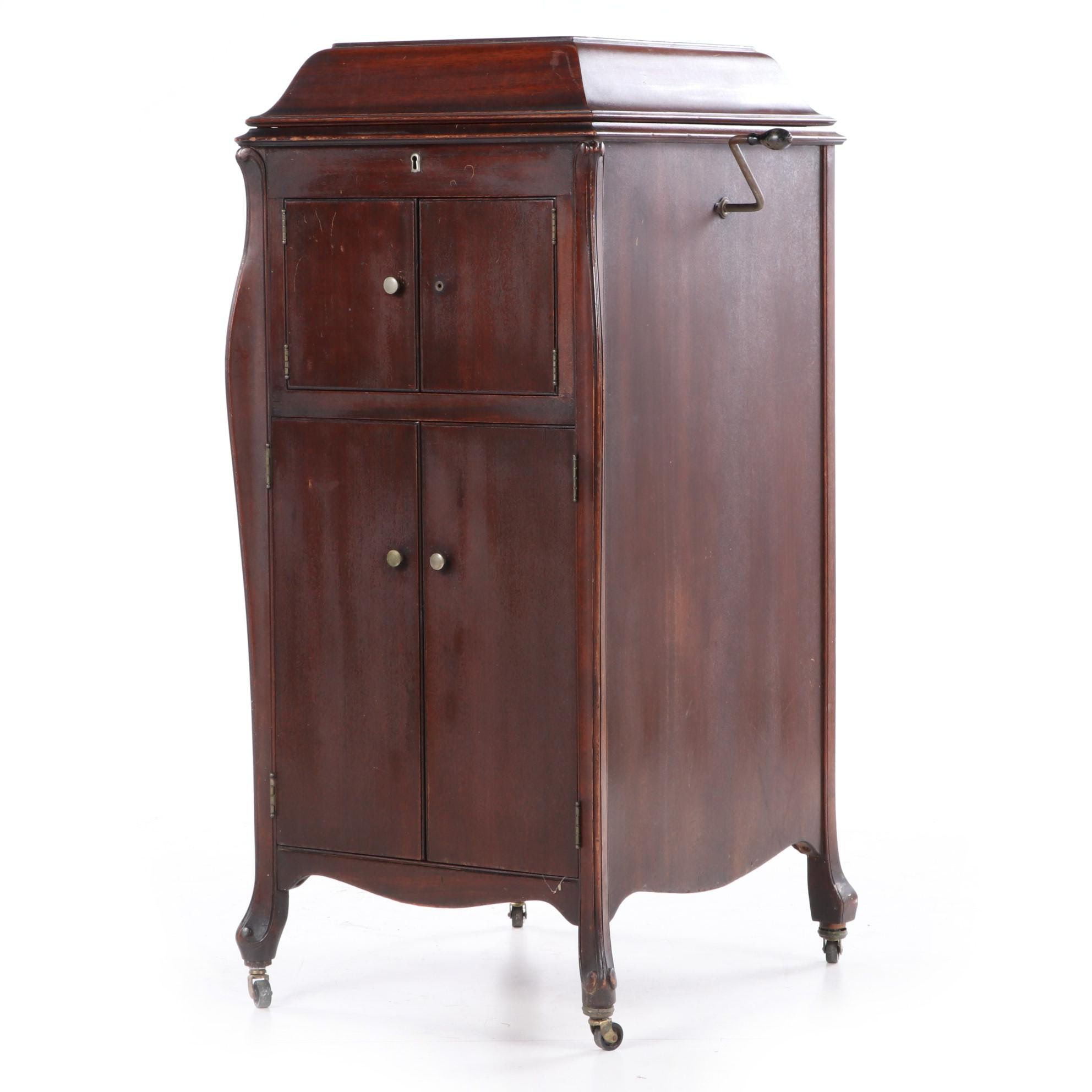 Victrola XIA "Talking Machine" Mahogany Record Player Cabinet, Early/Mid 20th C