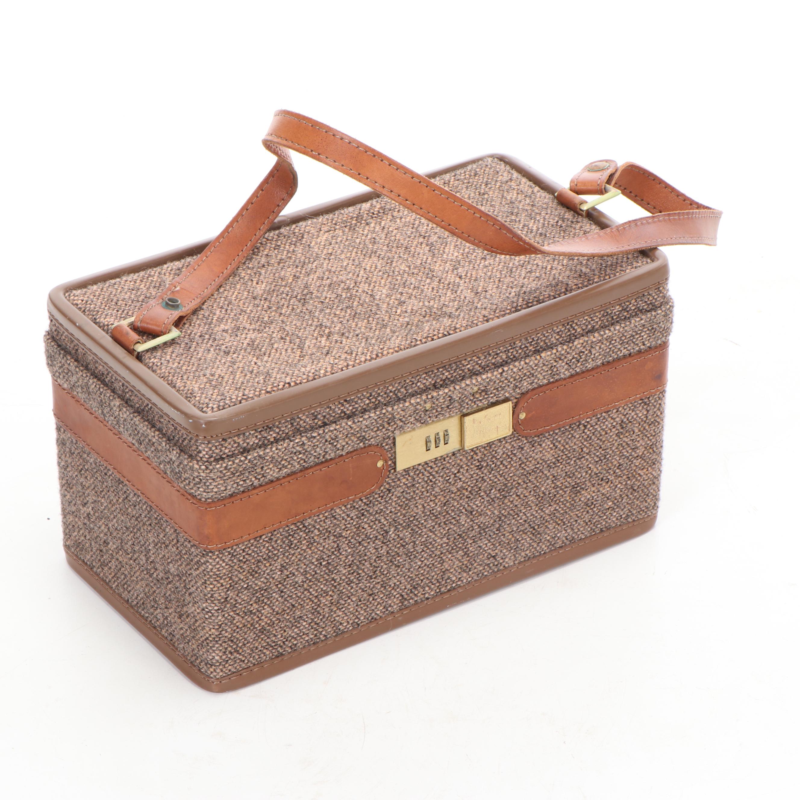 Hartmann Travel Tweed Messenger Bag and Locking Cosmetics Case