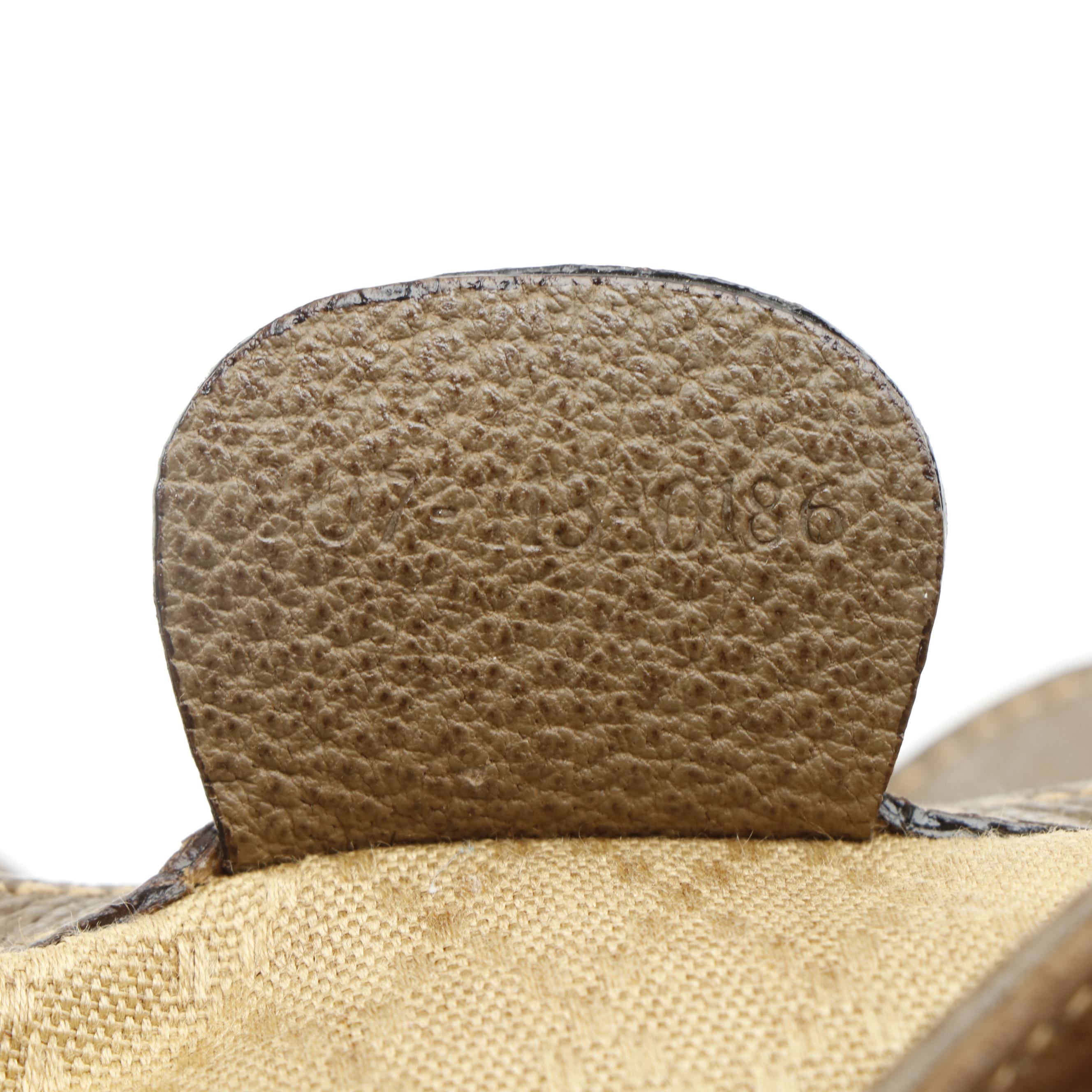 Gucci Two-Way Brown Suede and Leather Kelly Saddle Bag with Contrast Stitching