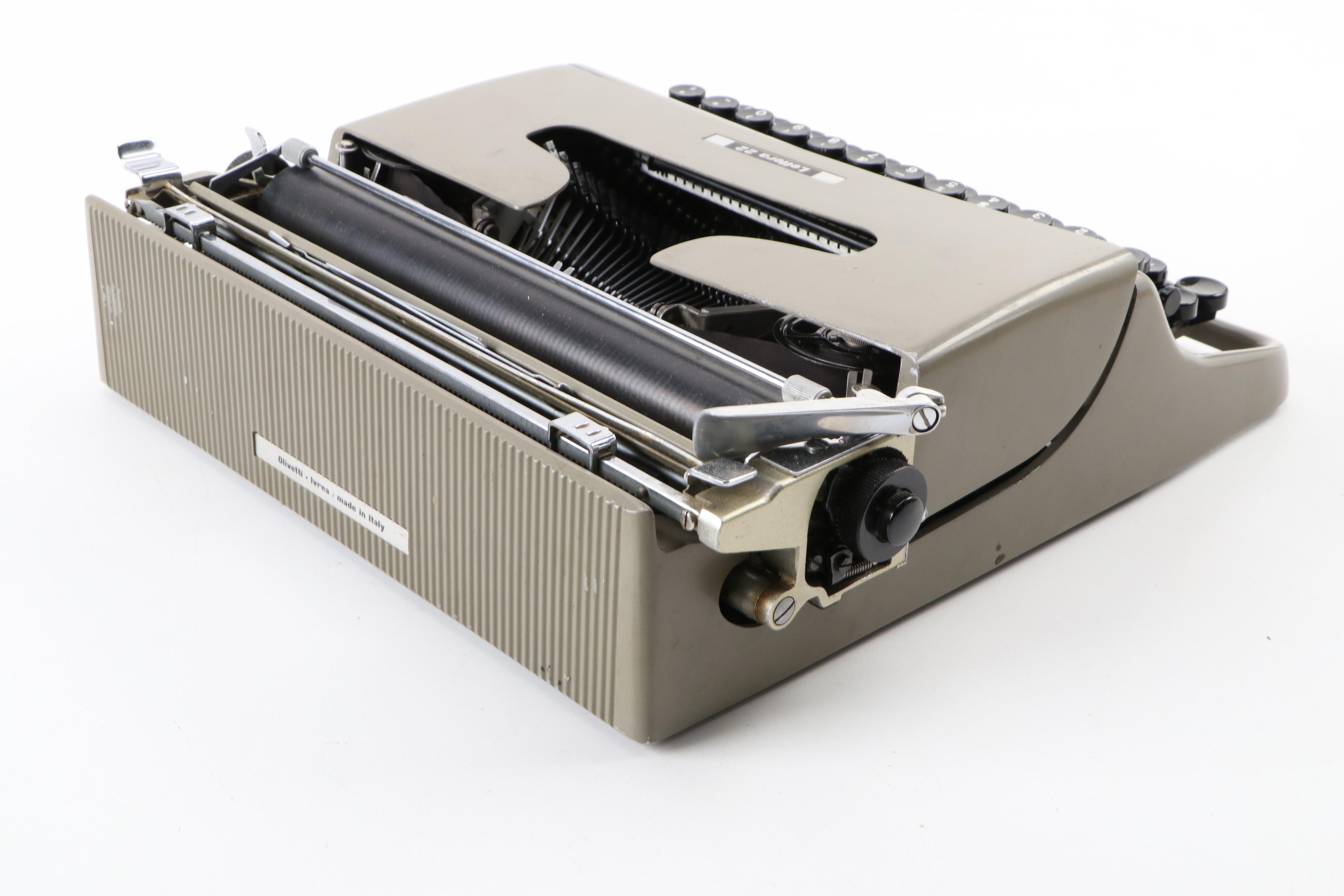Olivetti "Lettera 22" Portable Typewriter with Vinyl Carrying Case, Mid-20th C.