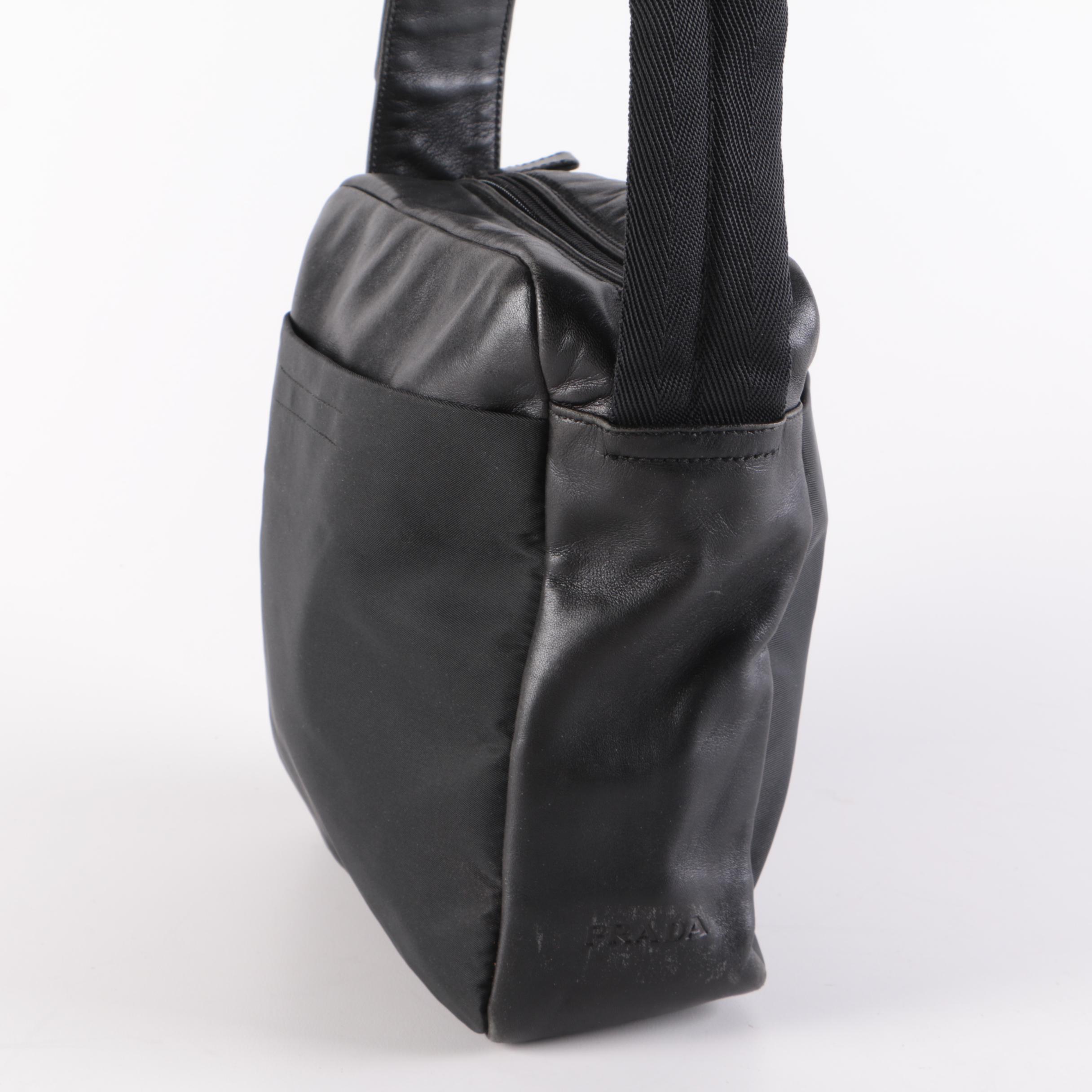 Prada Crossbody Bag in Black Leather and Nylon
