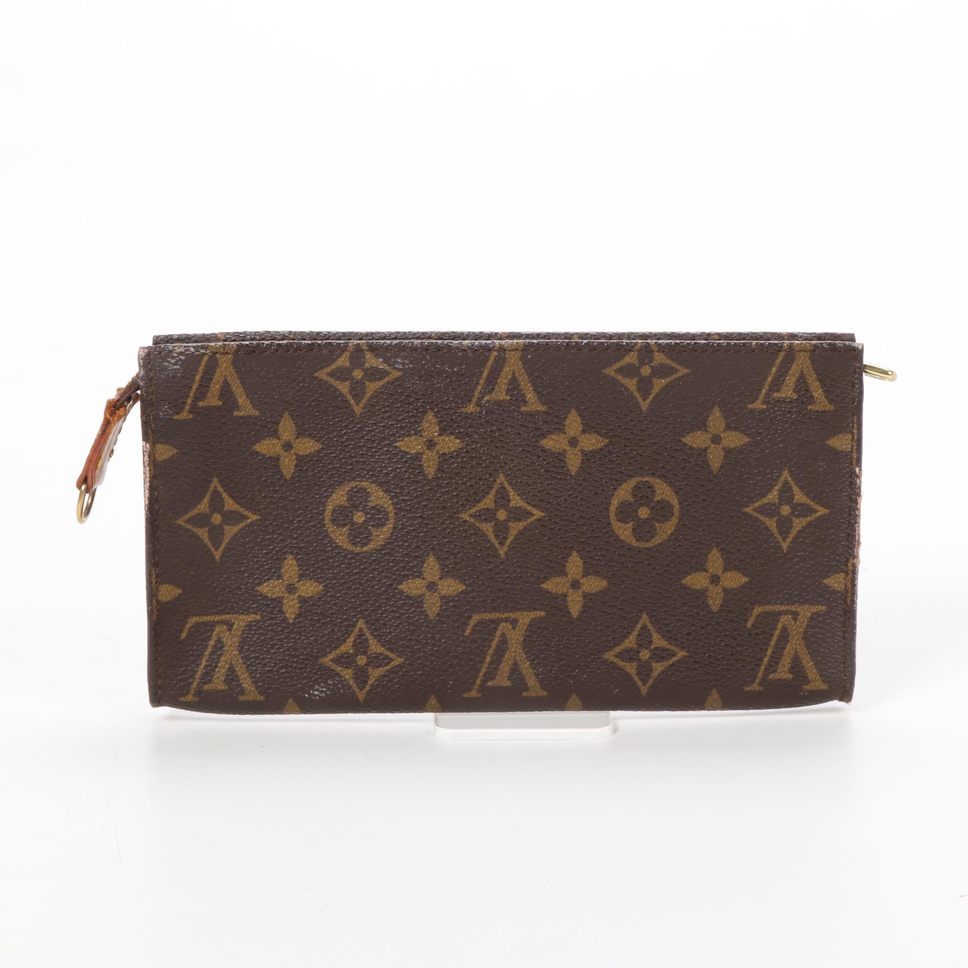 Louis Vuitton Bucket GM Pouch in Monogram Canvas