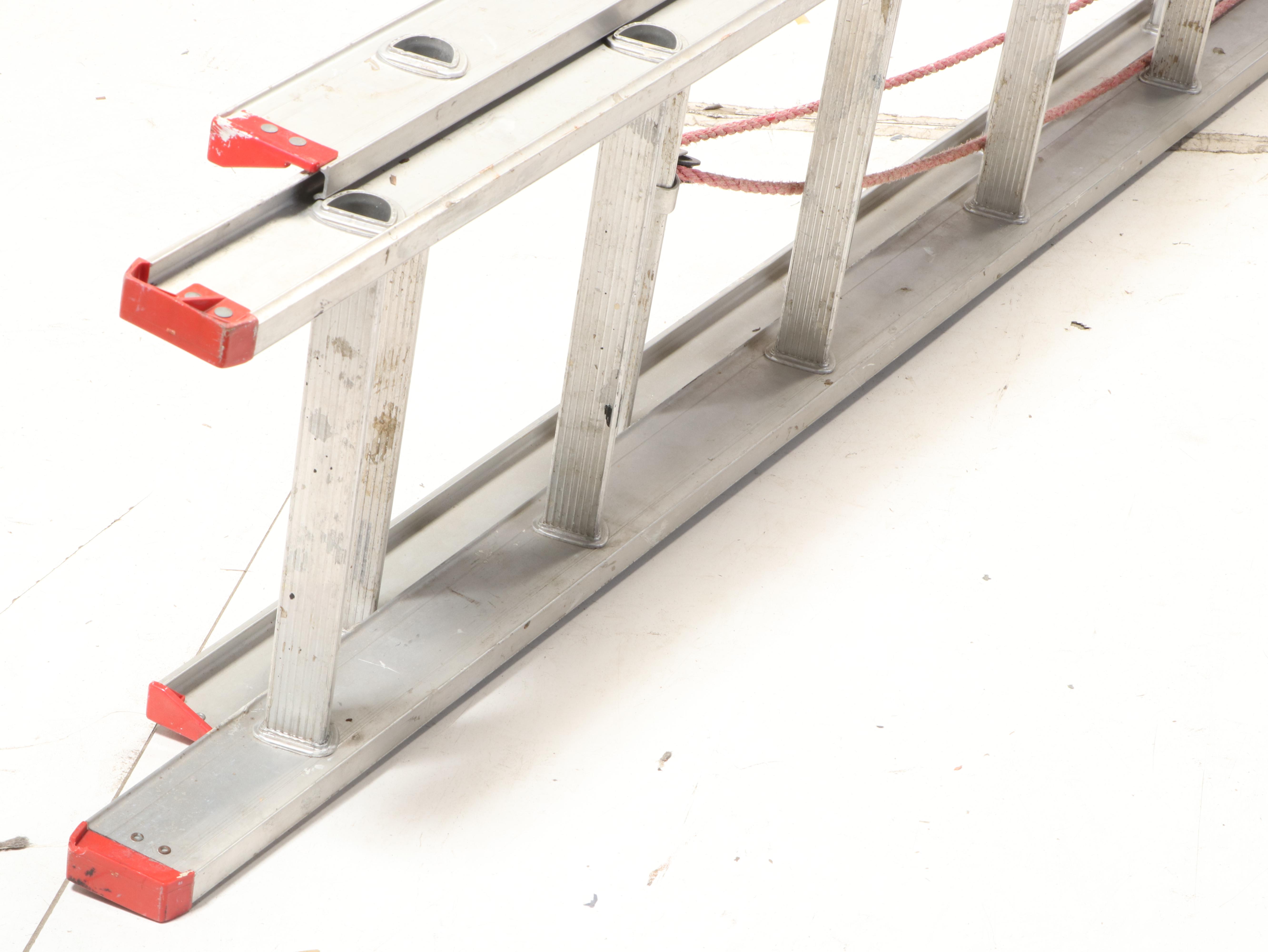 28' Werner Aluminum Extension Ladder