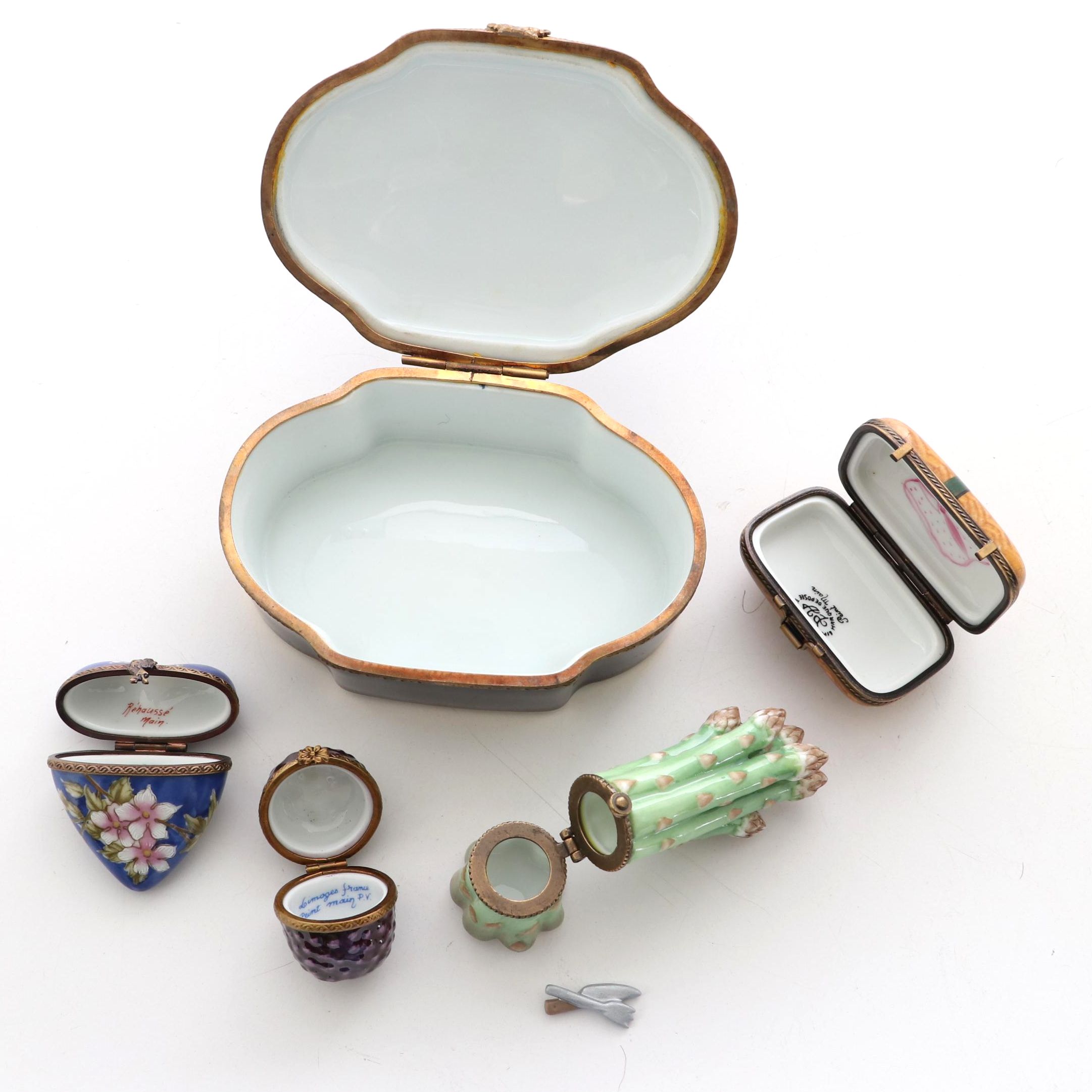 Hand-Painted Blackberry Limoges Porcelain Snuff Box with Other Decorative Boxes