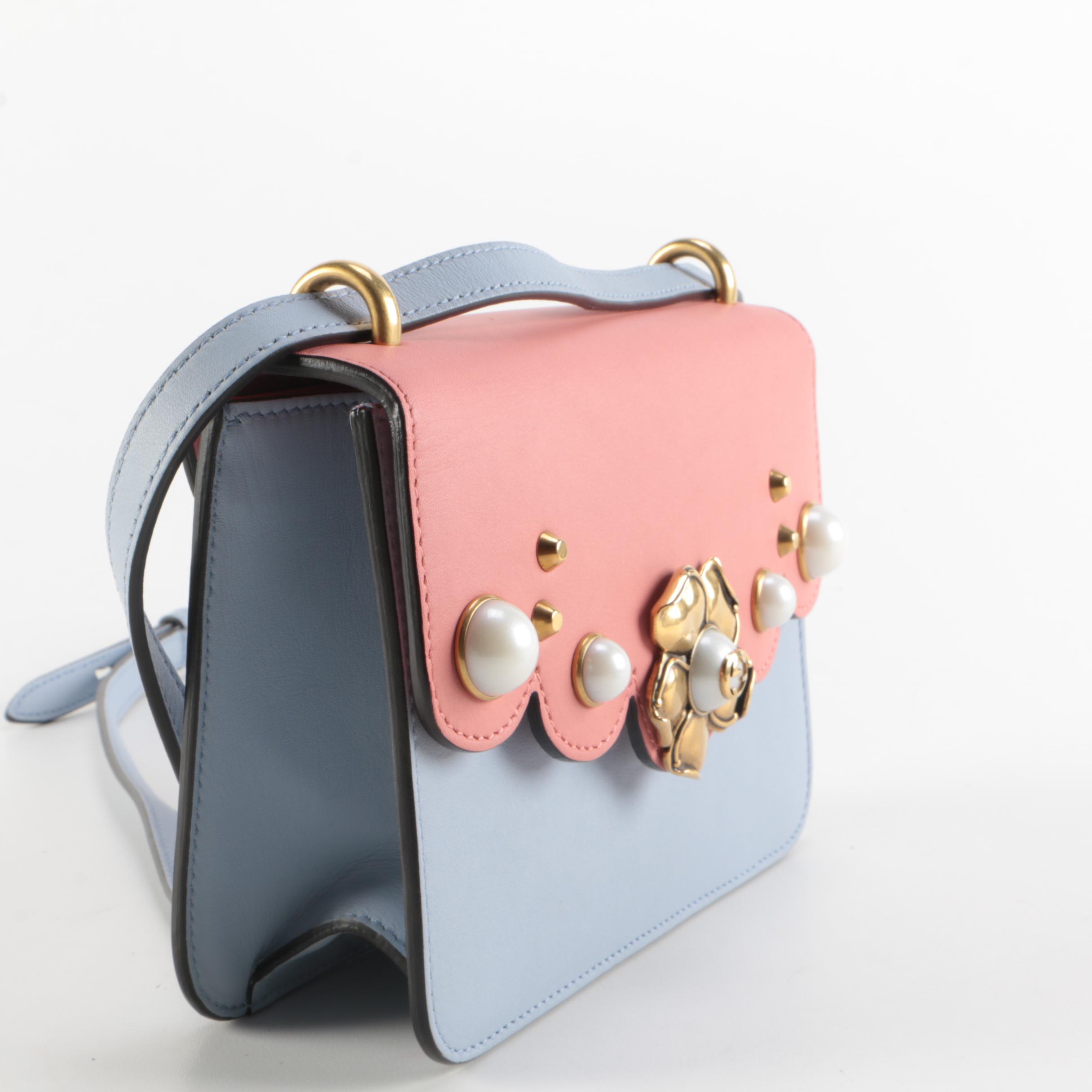Gucci Pearly Peony Small Shoulder Bag in Contrasting Leather