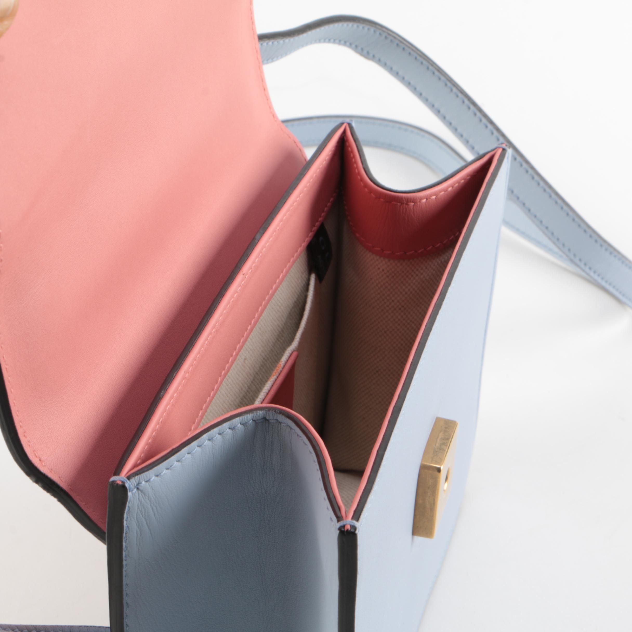 Gucci Pearly Peony Small Shoulder Bag in Contrasting Leather