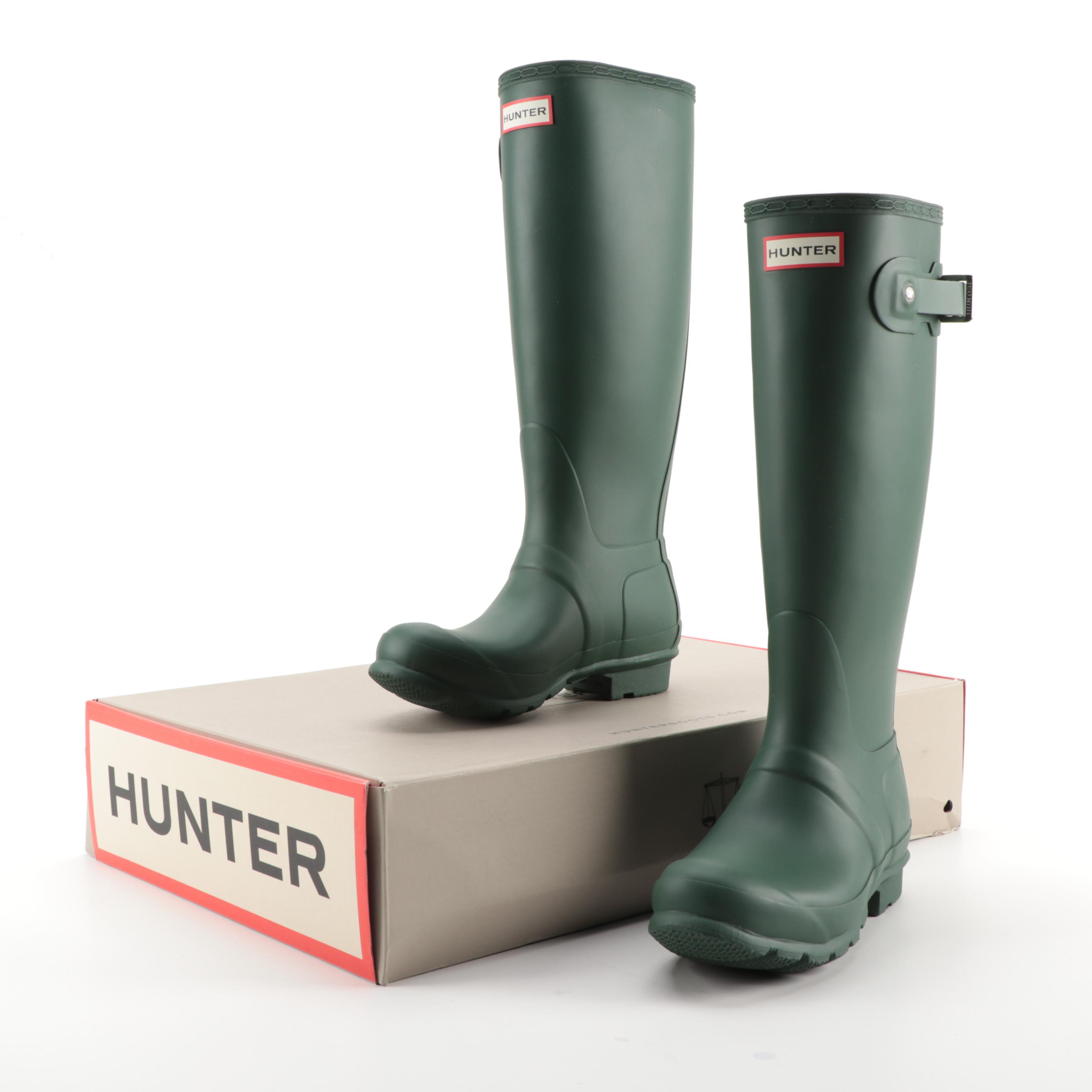 Hunter Original Tall Rain Boots in Matte Hunter Green with Box, Size 6
