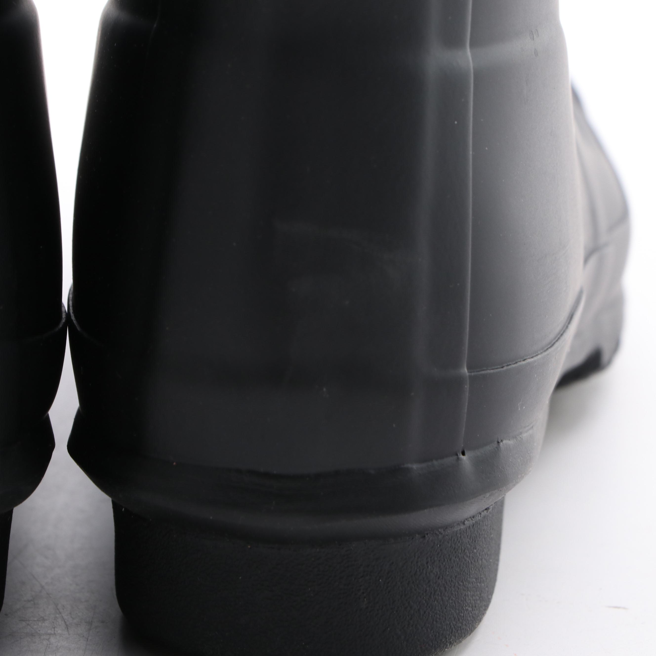 Hunter Original Tall Rain Boots in Matte Black with Box, Size 6