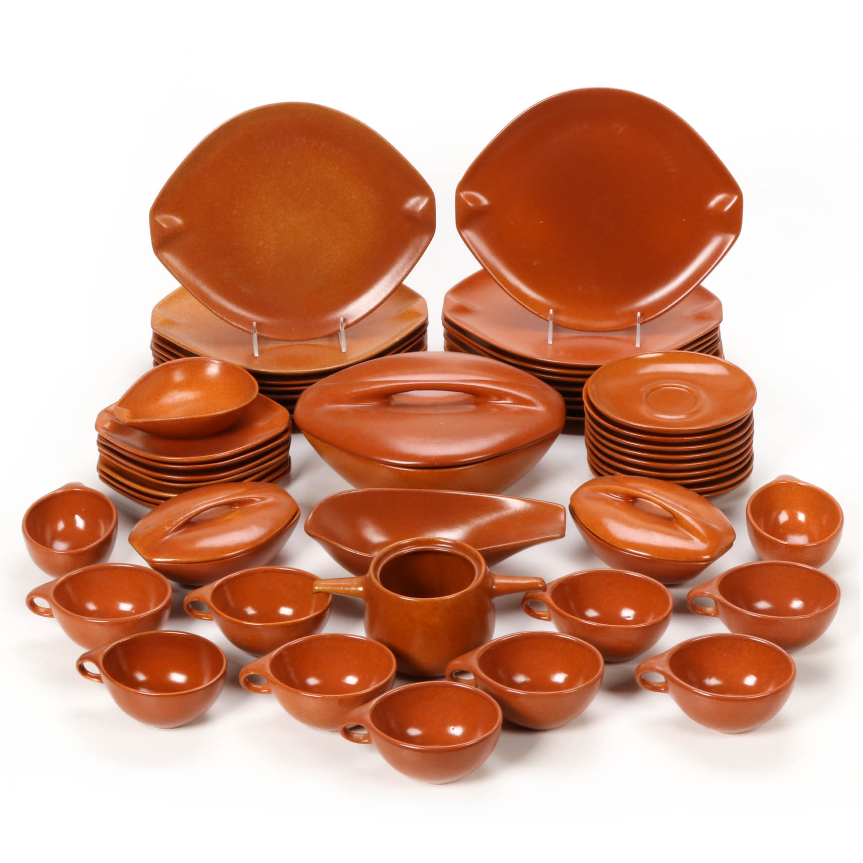 Roseville Pottery "Raymor" Autumn Brown Dinner and Serveware