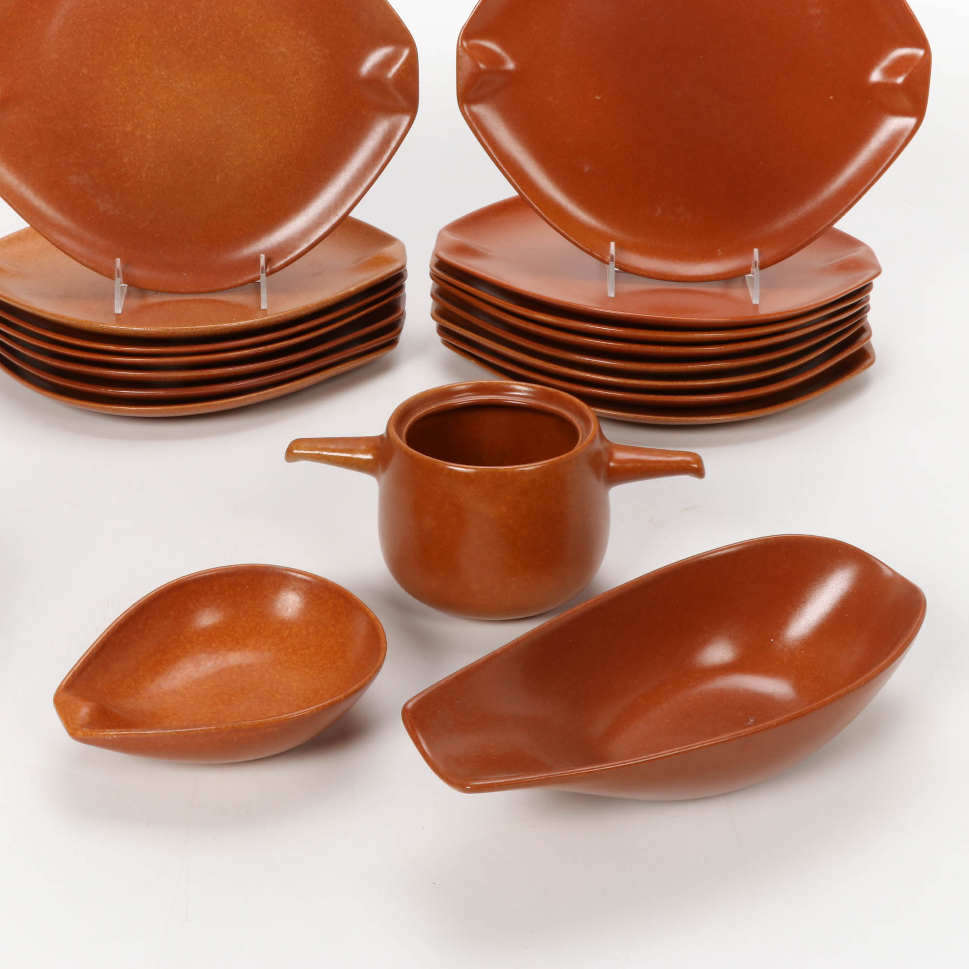 Roseville Pottery "Raymor" Autumn Brown Dinner and Serveware