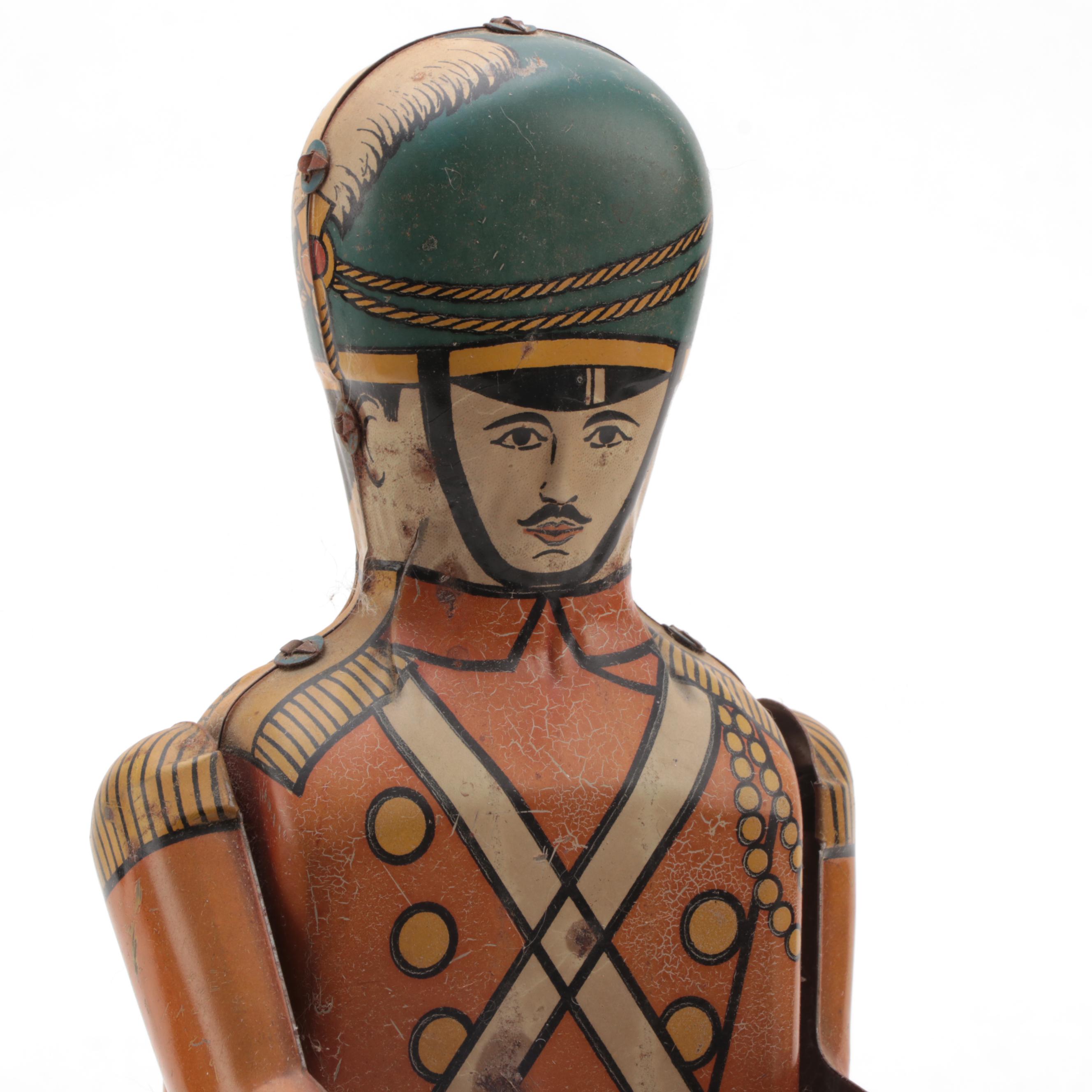 Wolverine Tin Lithograph "Drum Major" Model 27 Wind-Up Toy, 1930s