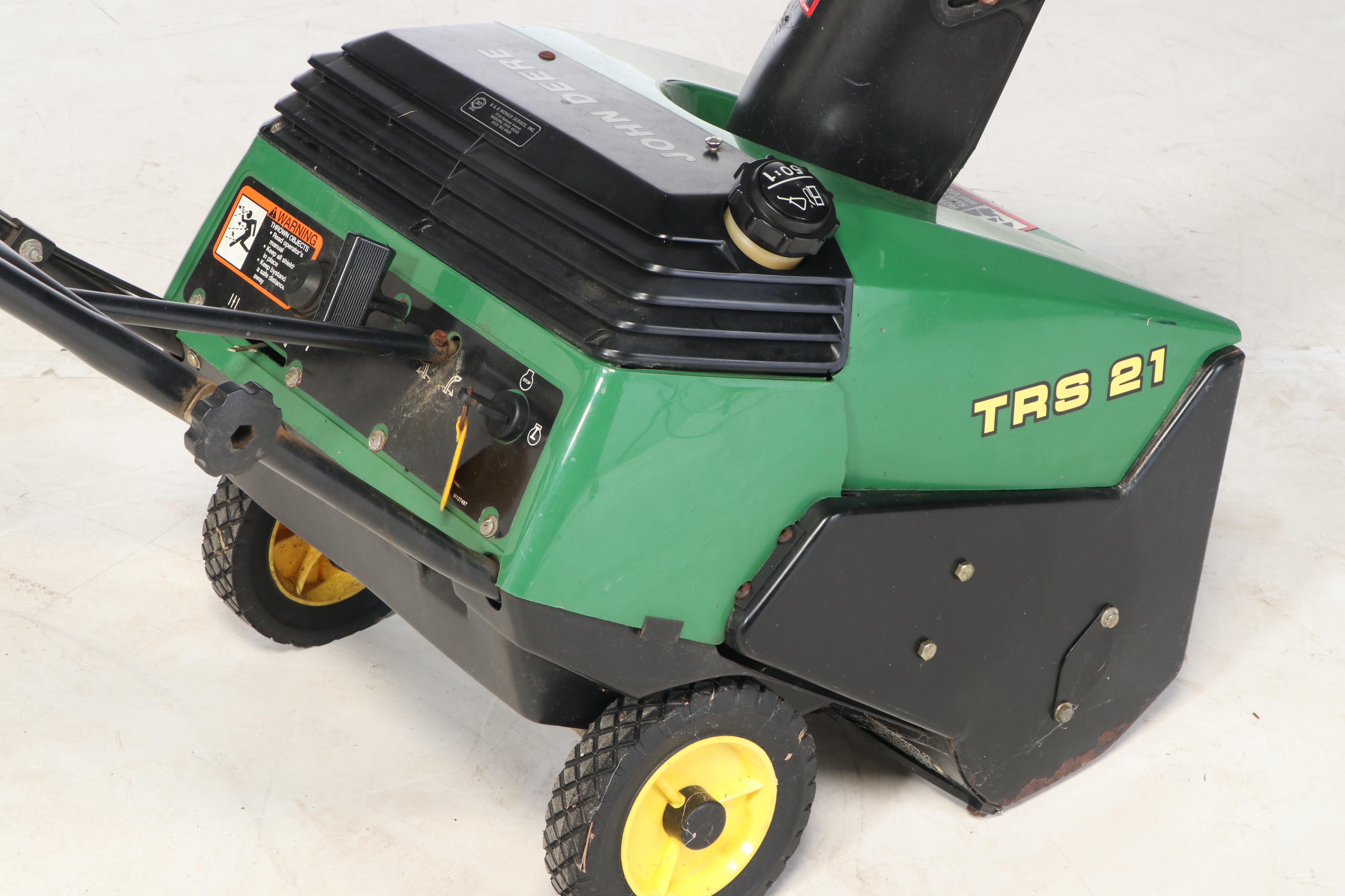 John Deere TRS 21 Snow Blower