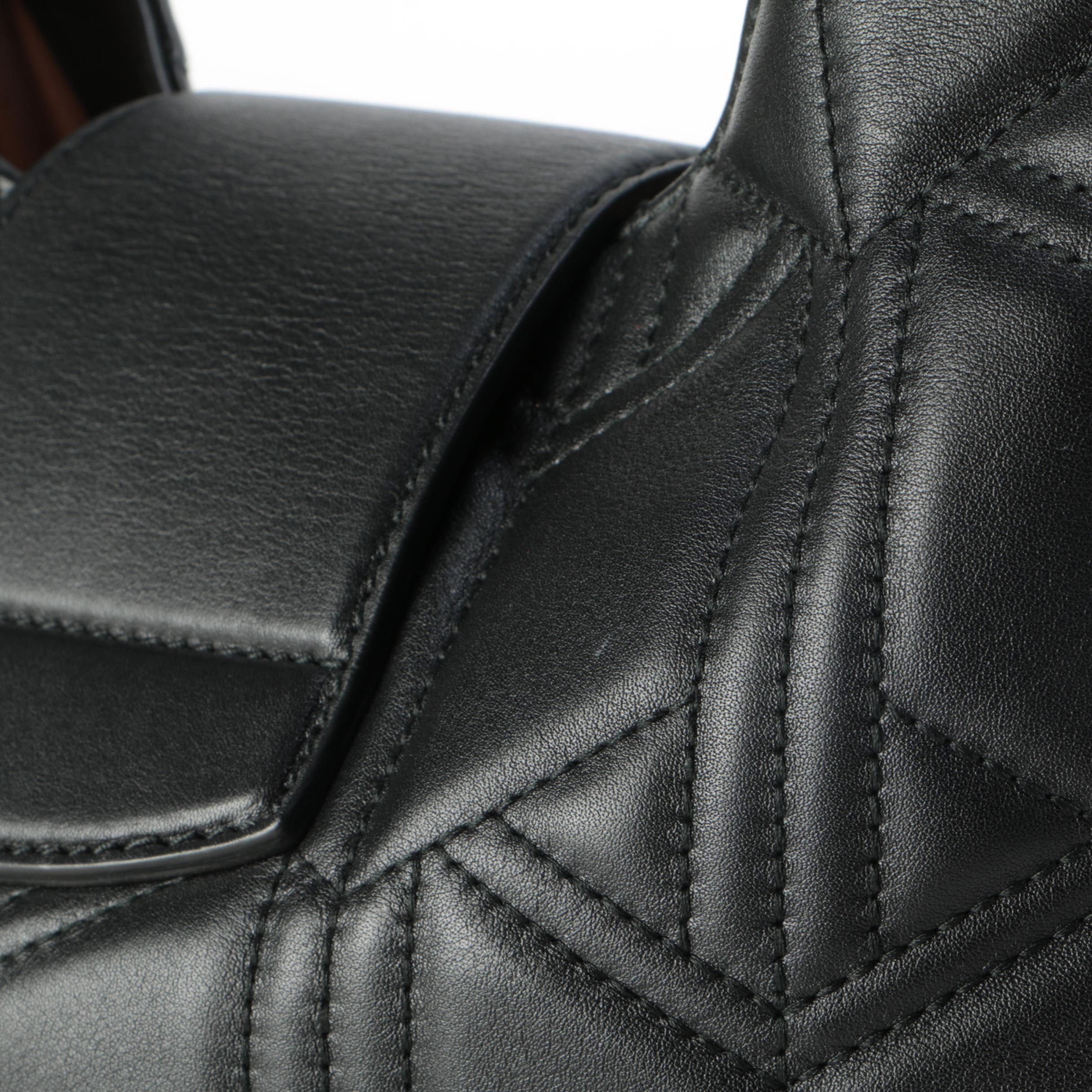 Gucci Dionysus Hobo Bag in Black Quilted Matelassé Leather