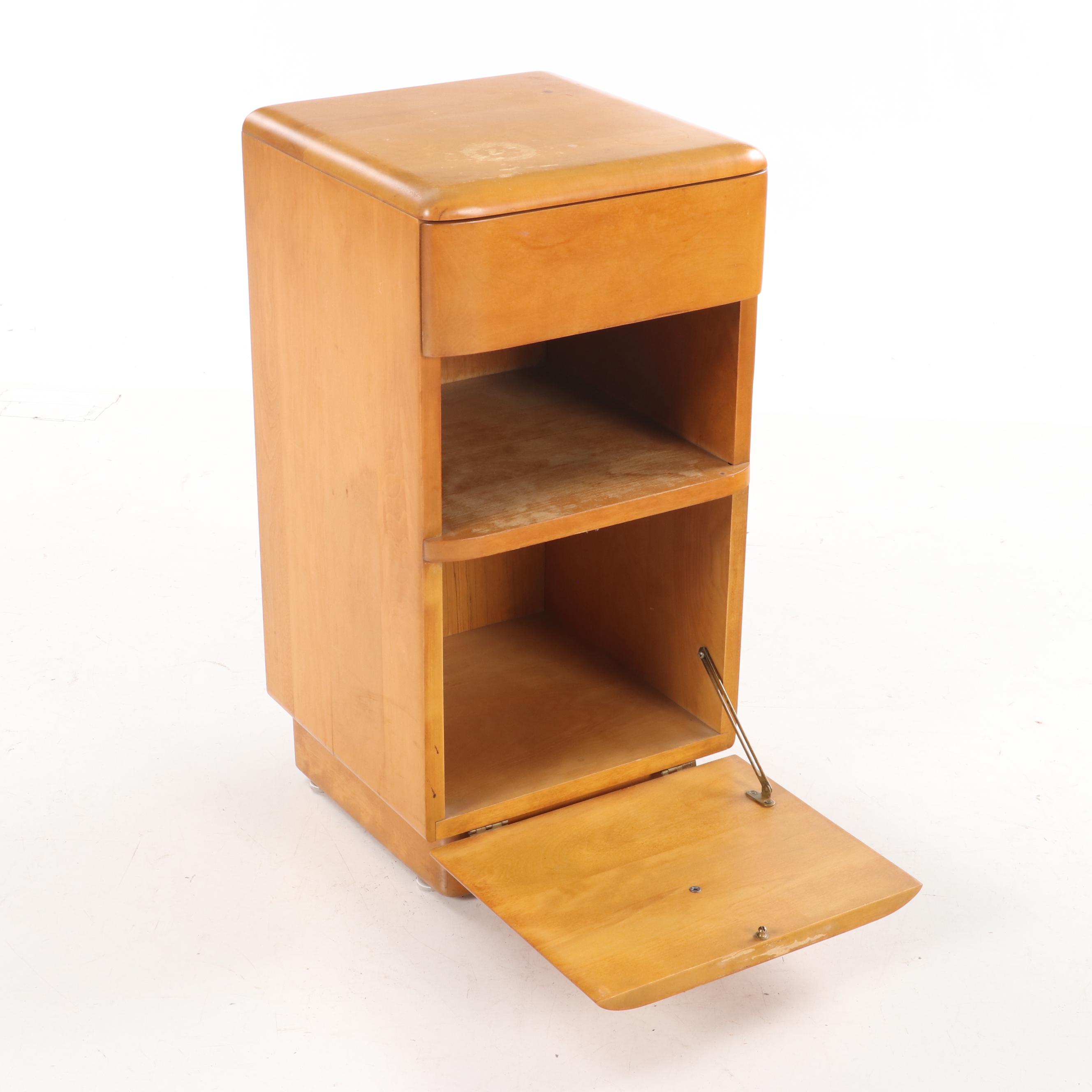 Heywood-Wakefield Art Deco "Rio" Maple Nightstand, circa 1940s