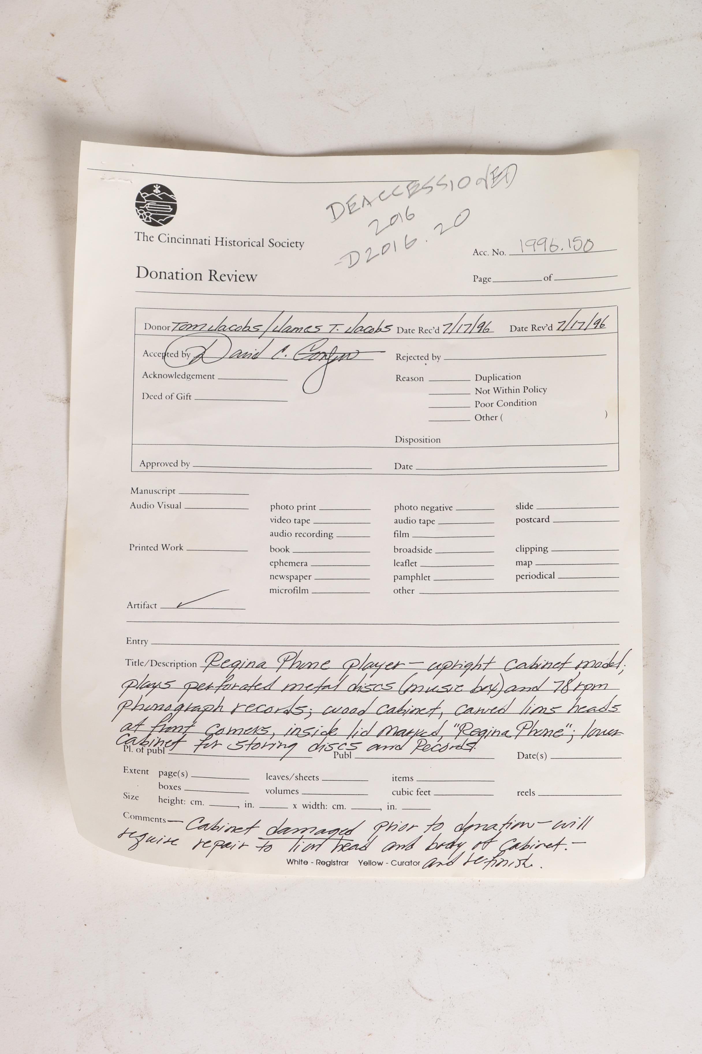 Columbia Graphanola "Lion's Head" Reginaphone Mahogany Cabinet & Phonograph