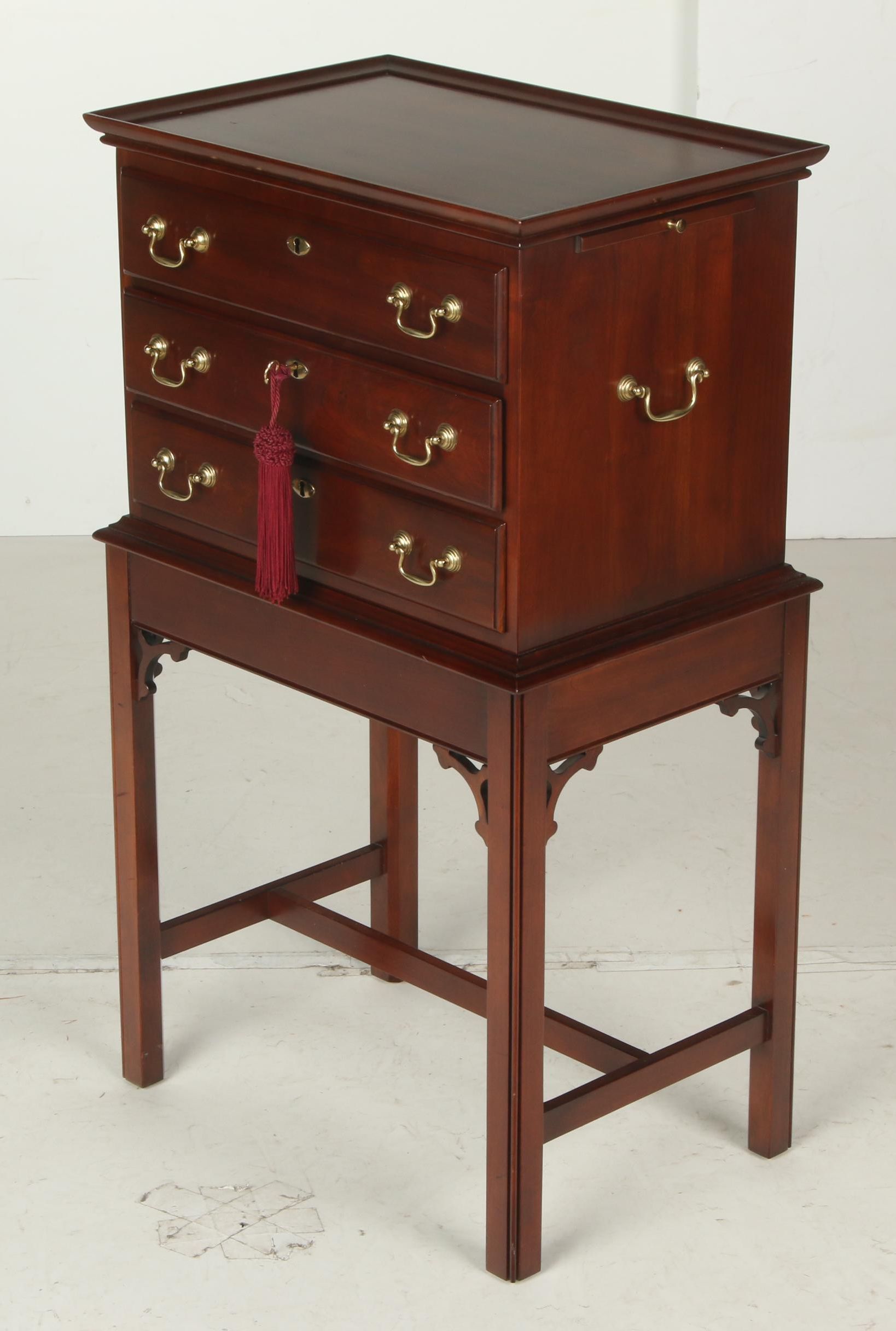 Statton "Trutype Americana" Chippendale Style Cherrywood Silver Chest-on-Stand