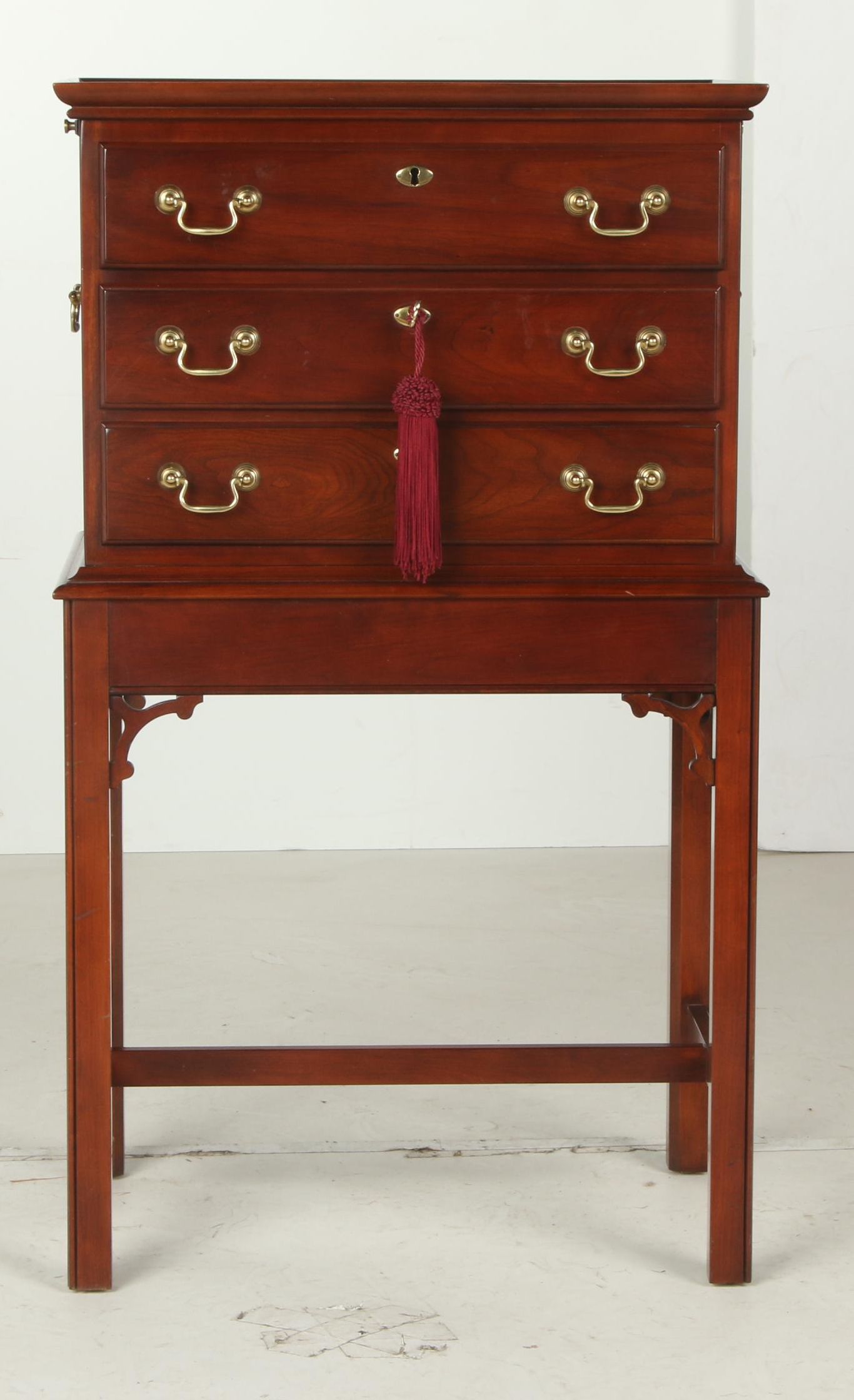 Statton "Trutype Americana" Chippendale Style Cherrywood Silver Chest-on-Stand