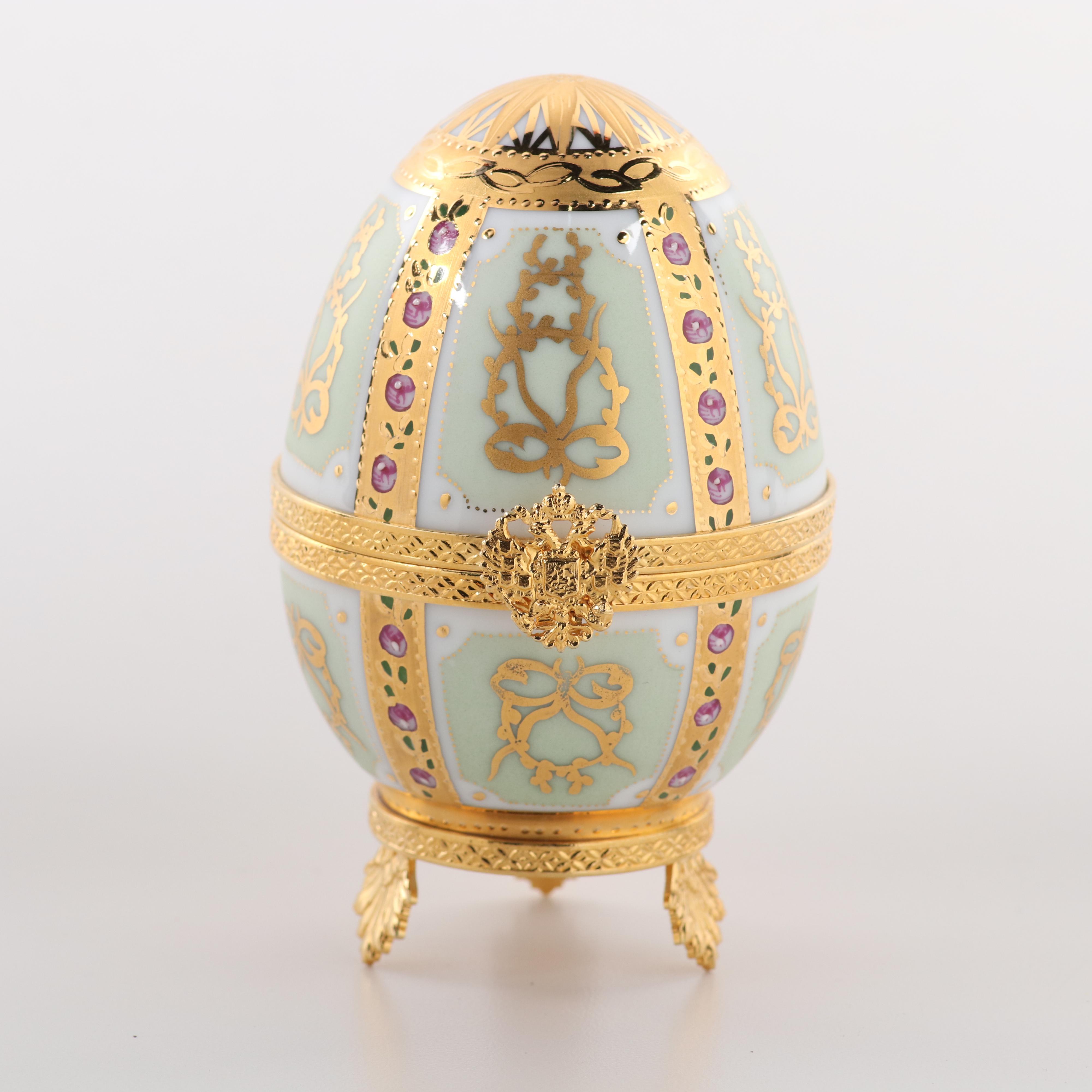 Fabergé Imperial Limoges "Love Doves" Porcelain Egg in Box, Late 20th Century