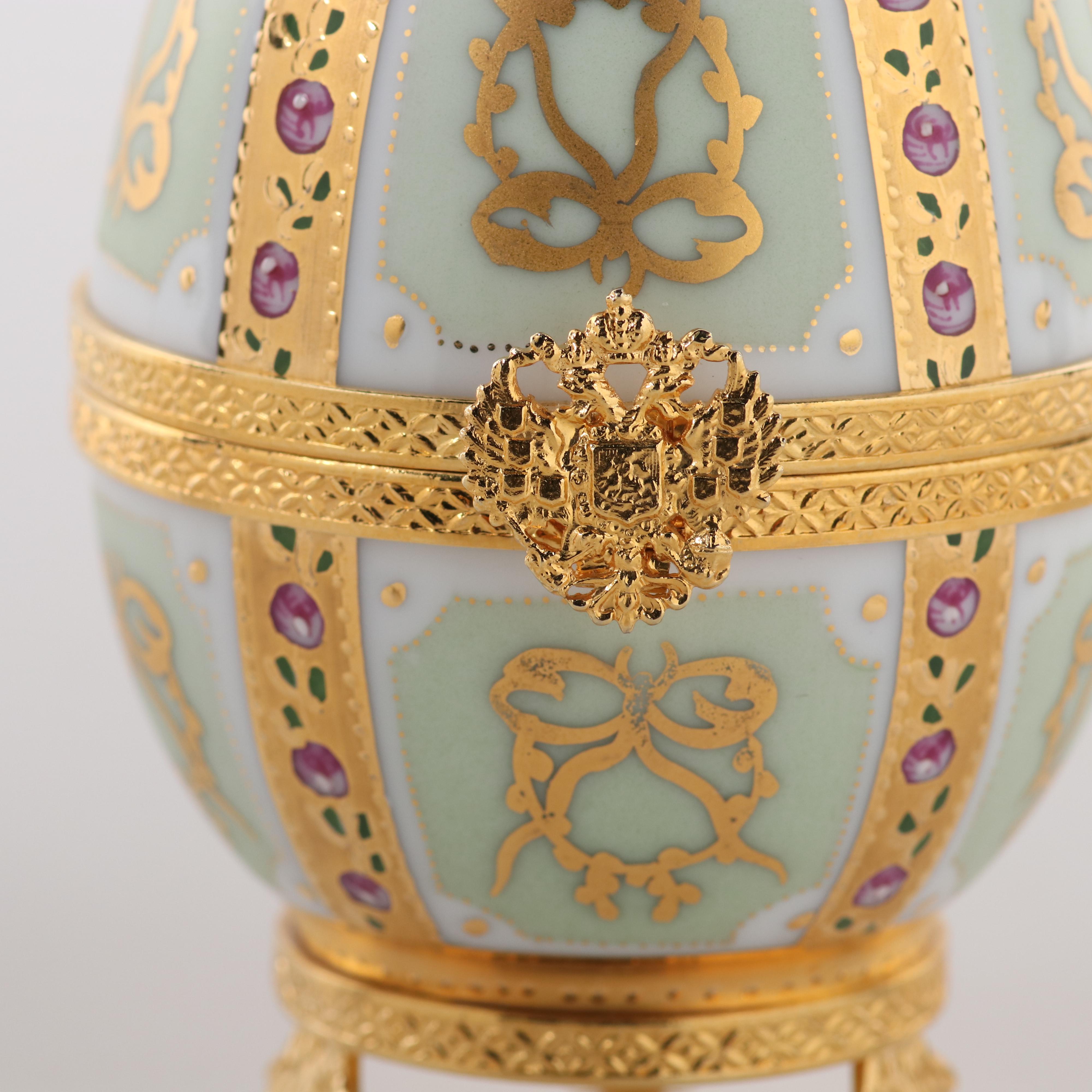 Fabergé Imperial Limoges "Love Doves" Porcelain Egg in Box, Late 20th Century
