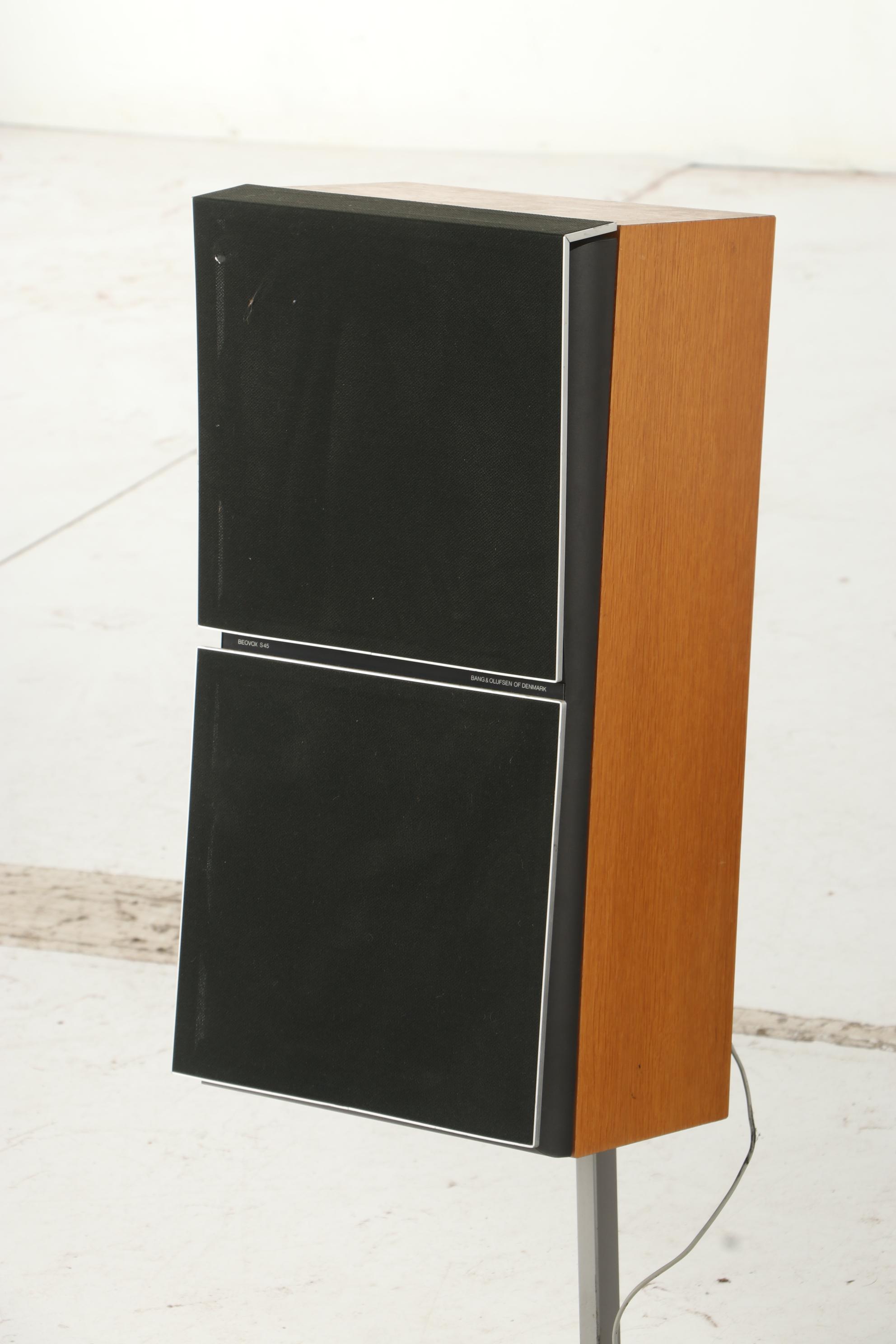 Bang & Olufsen BEOCenter 7700 and Speakers