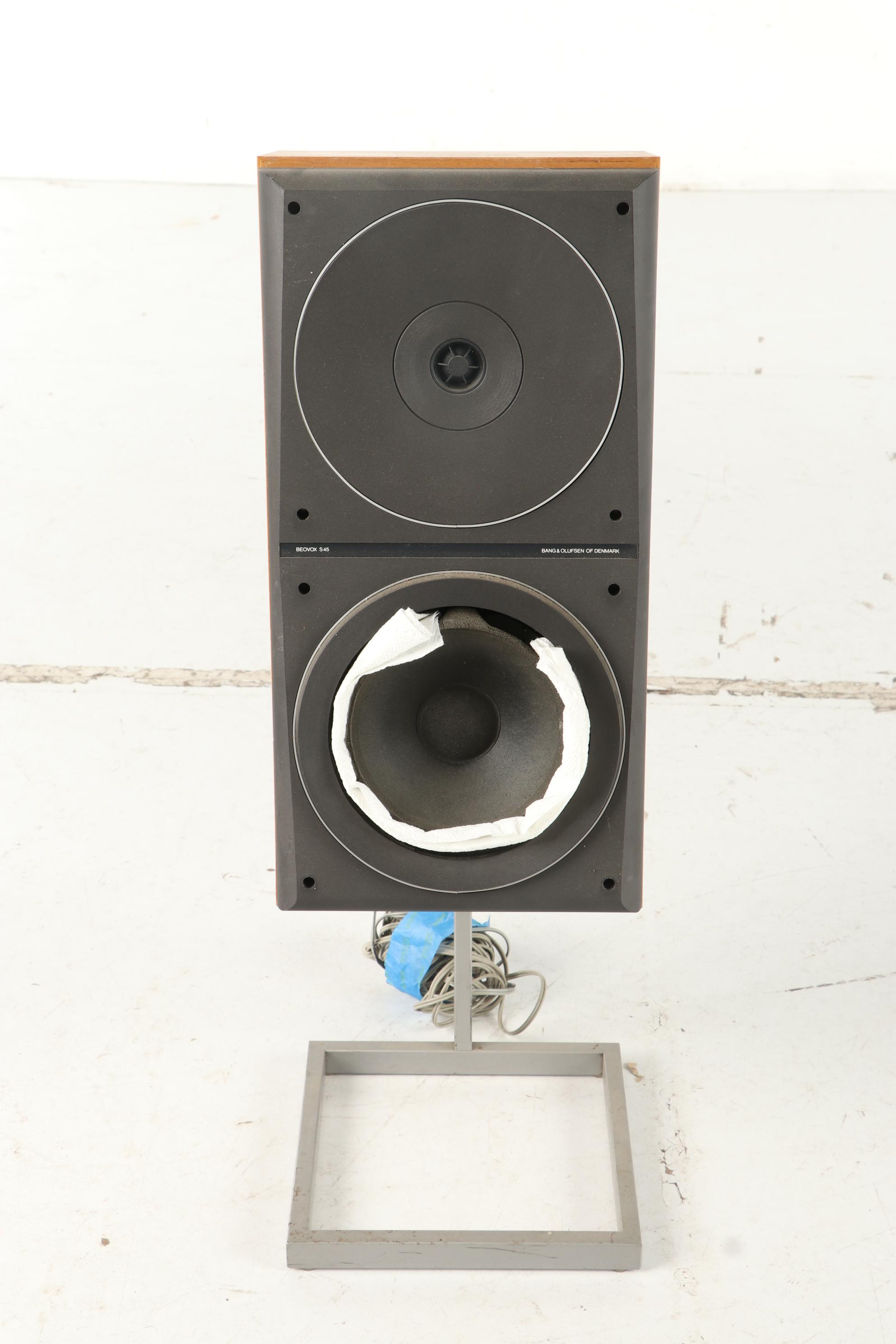 Bang & Olufsen BEOCenter 7700 and Speakers