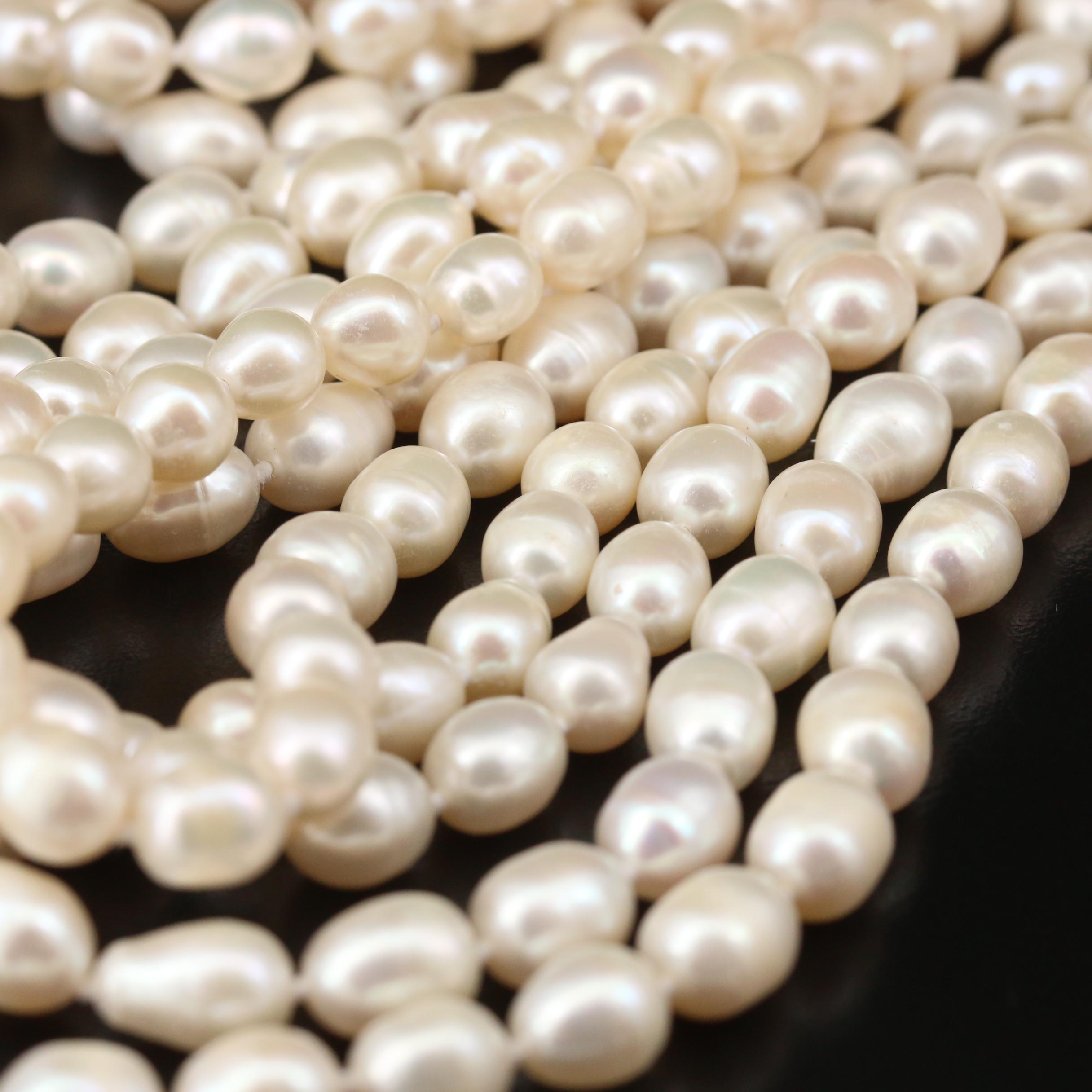 Endless Rope Length Pearl Necklace