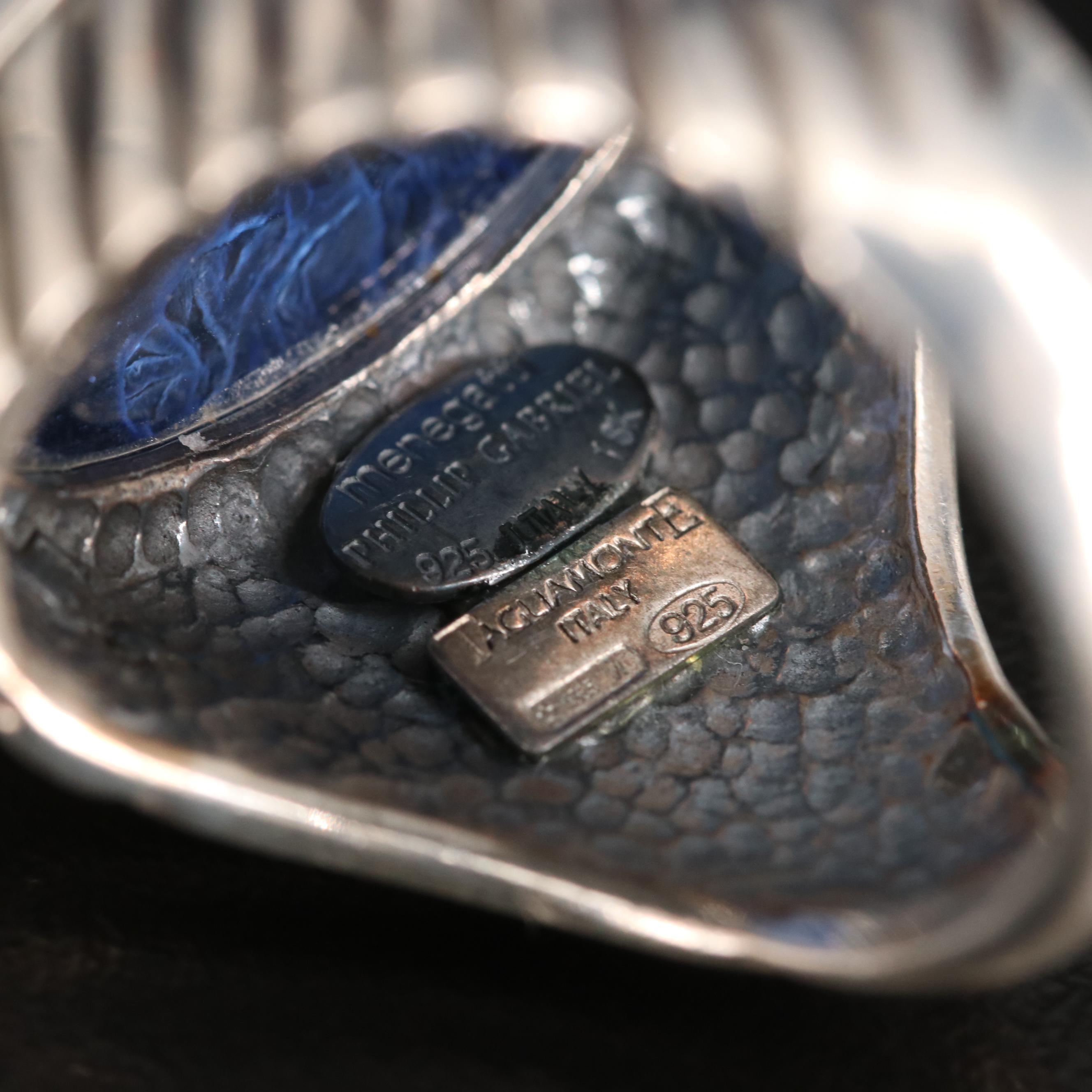 Phillip Gabriel for Menegatti Tagliamonte Venetian Molded Glass Cameo Ring