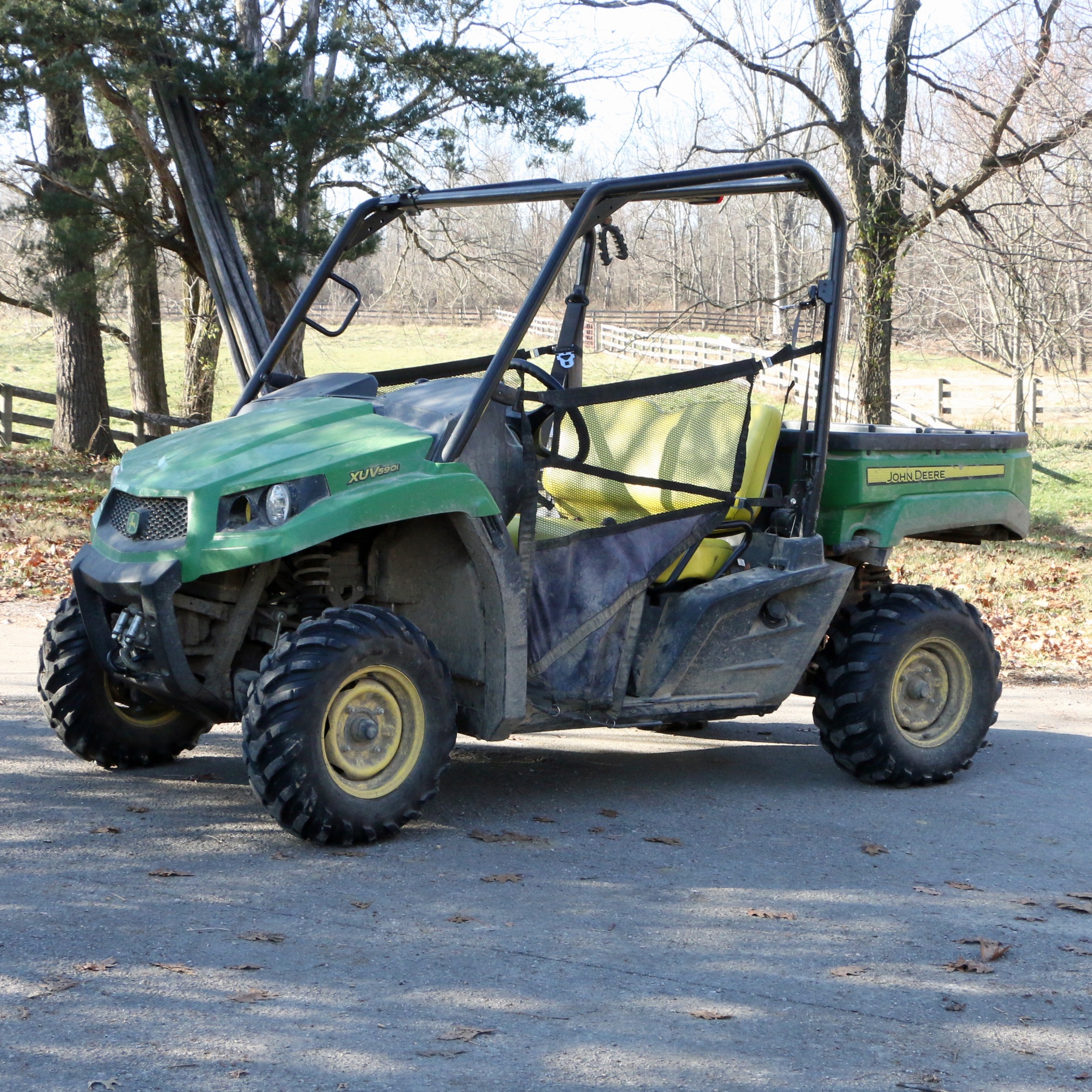 John Deere XUV590i Gator Crossover Utility Vehicle