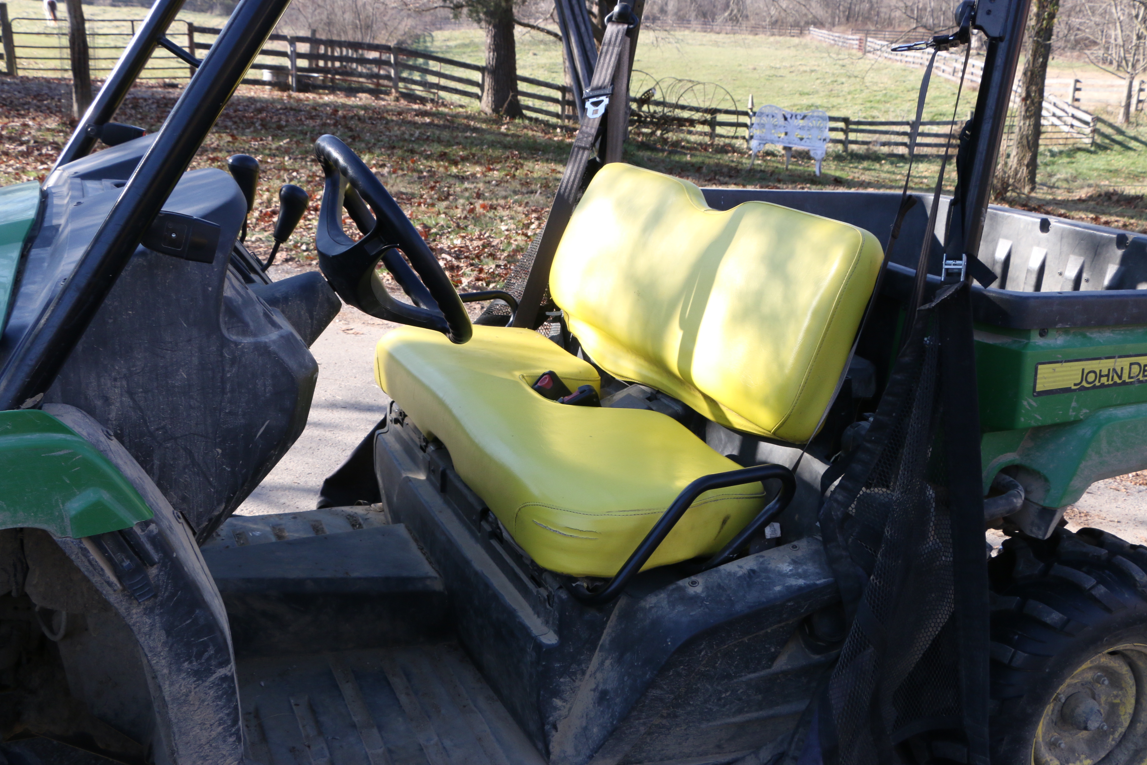 John Deere XUV590i Gator Crossover Utility Vehicle