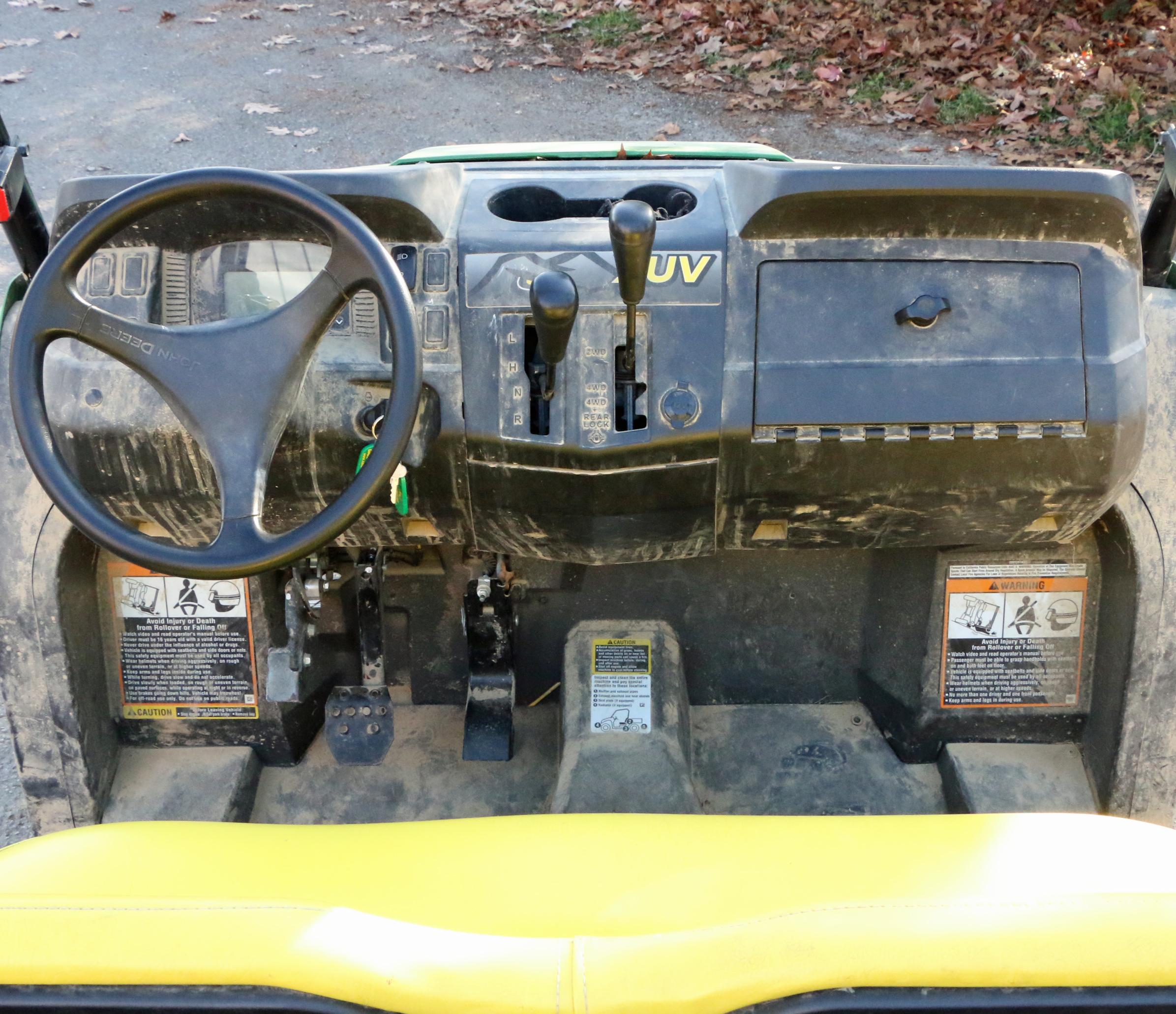 John Deere XUV590i Gator Crossover Utility Vehicle