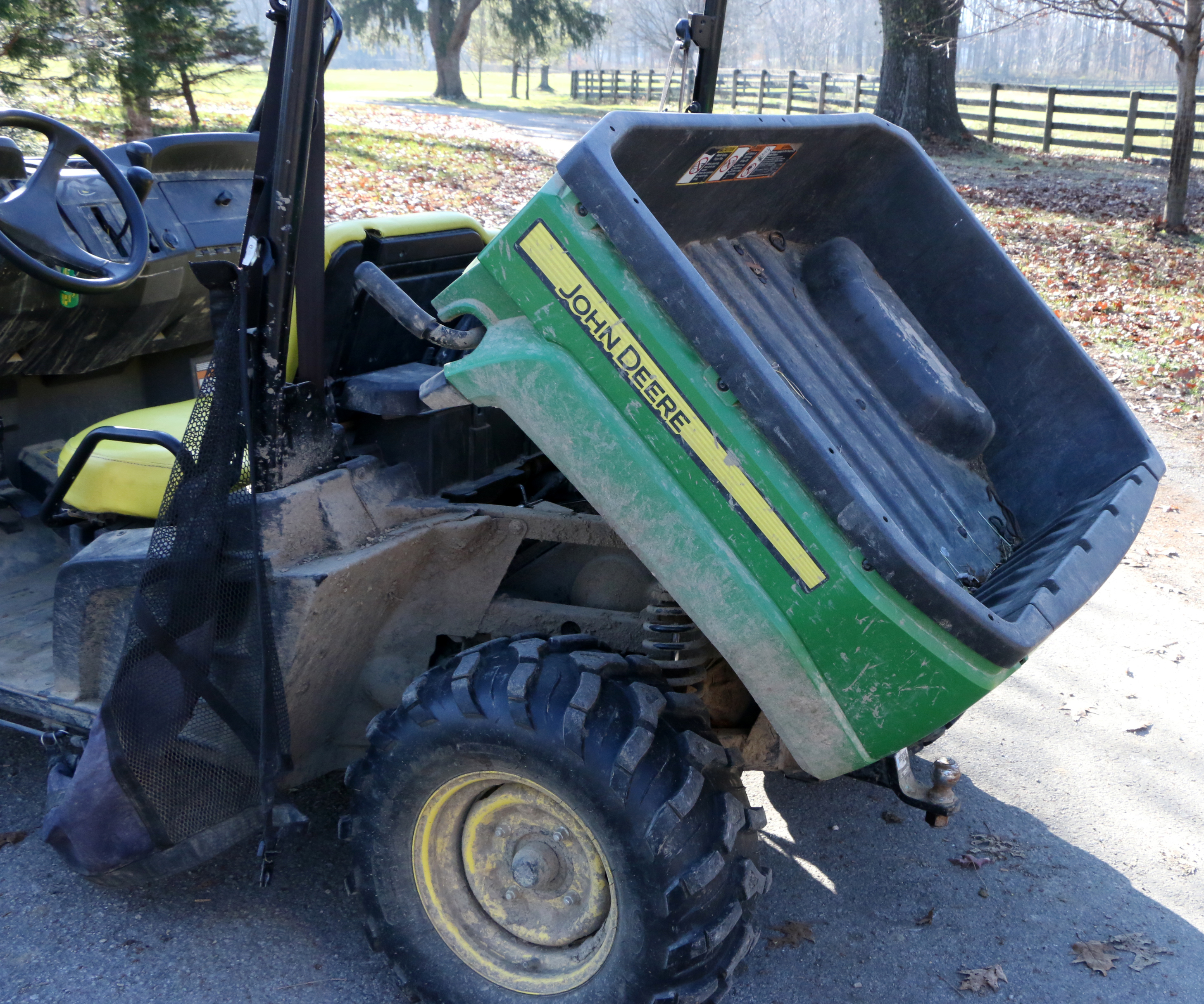 John Deere XUV590i Gator Crossover Utility Vehicle