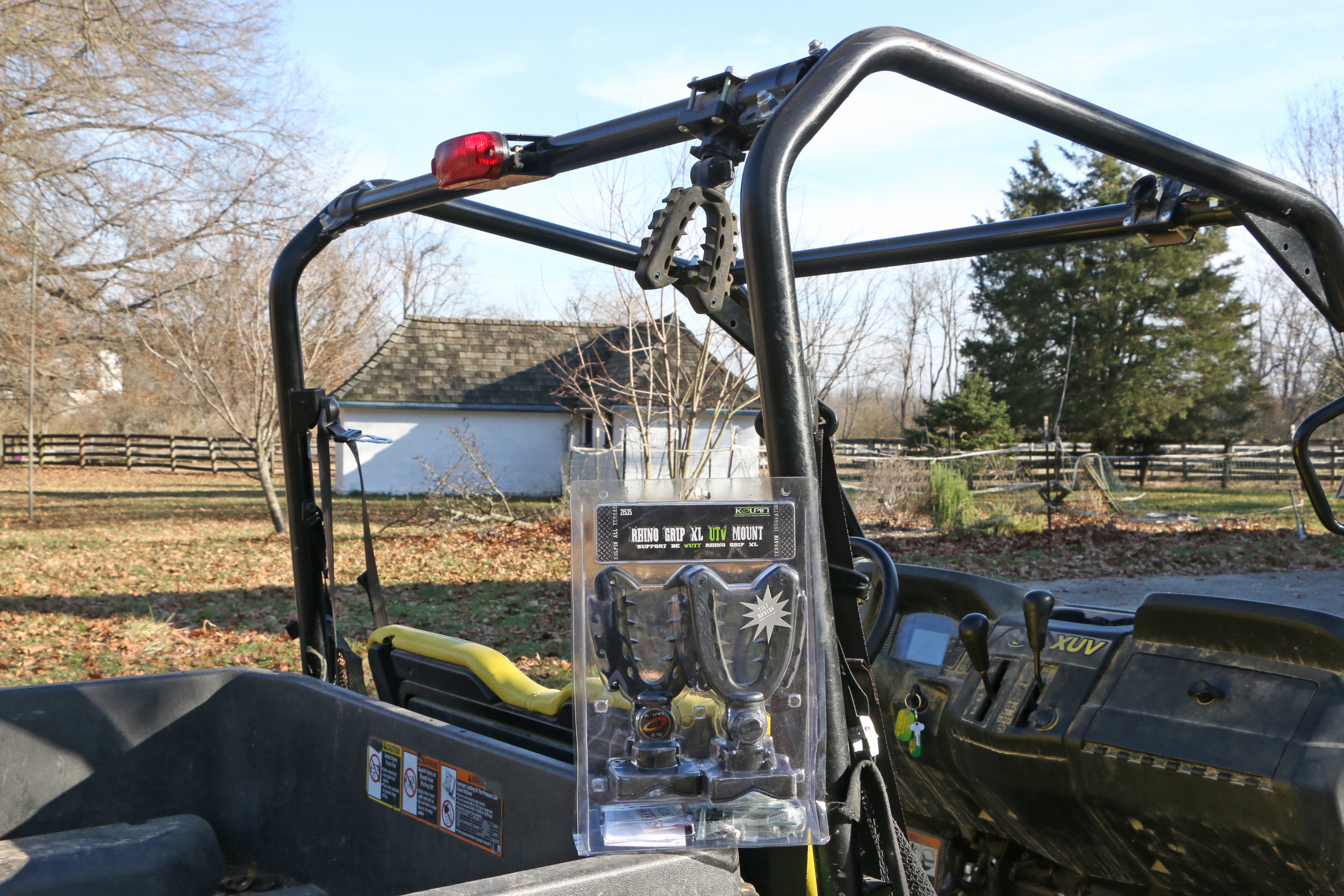 John Deere XUV590i Gator Crossover Utility Vehicle