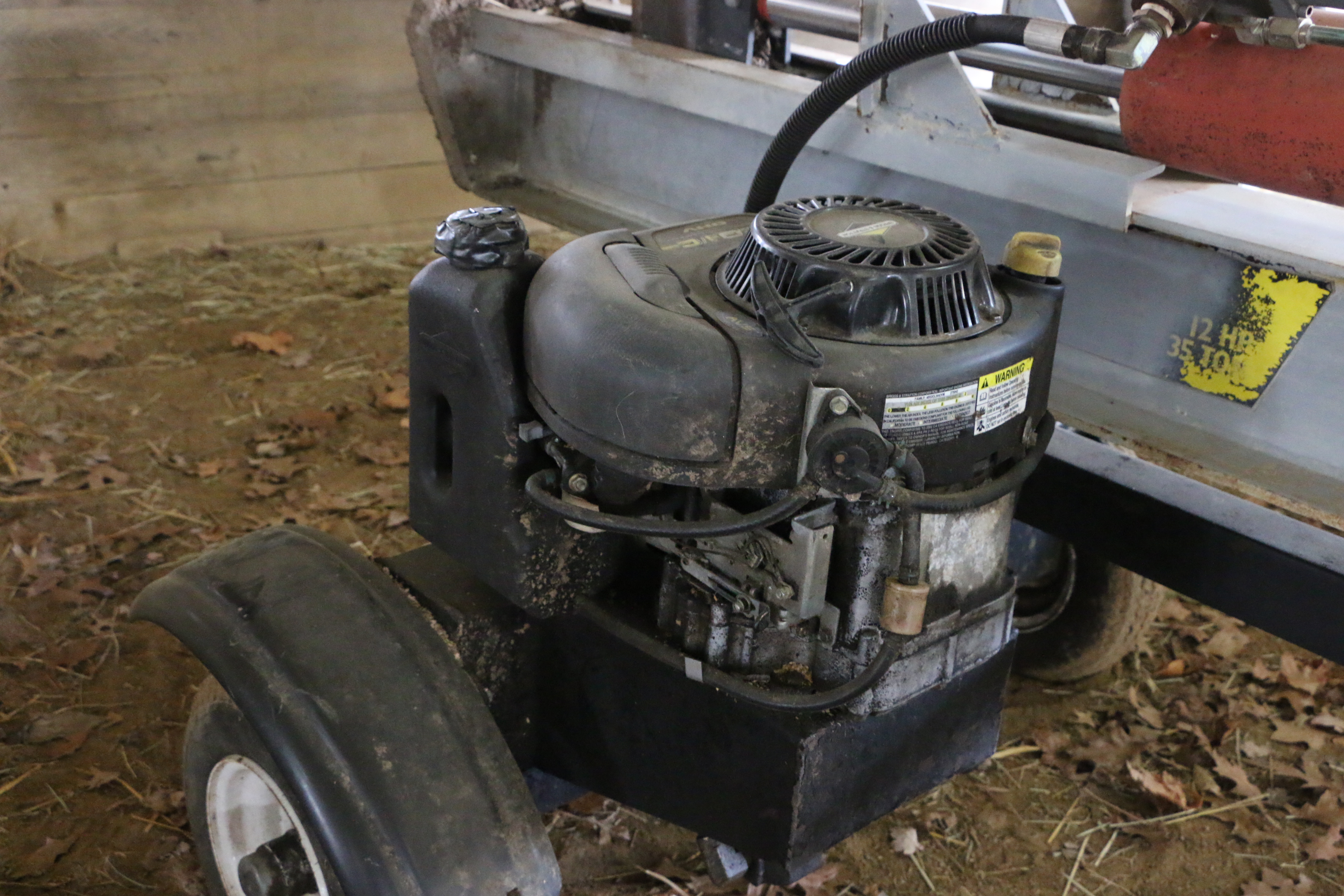 Tractor Supply Co. Log Splitter