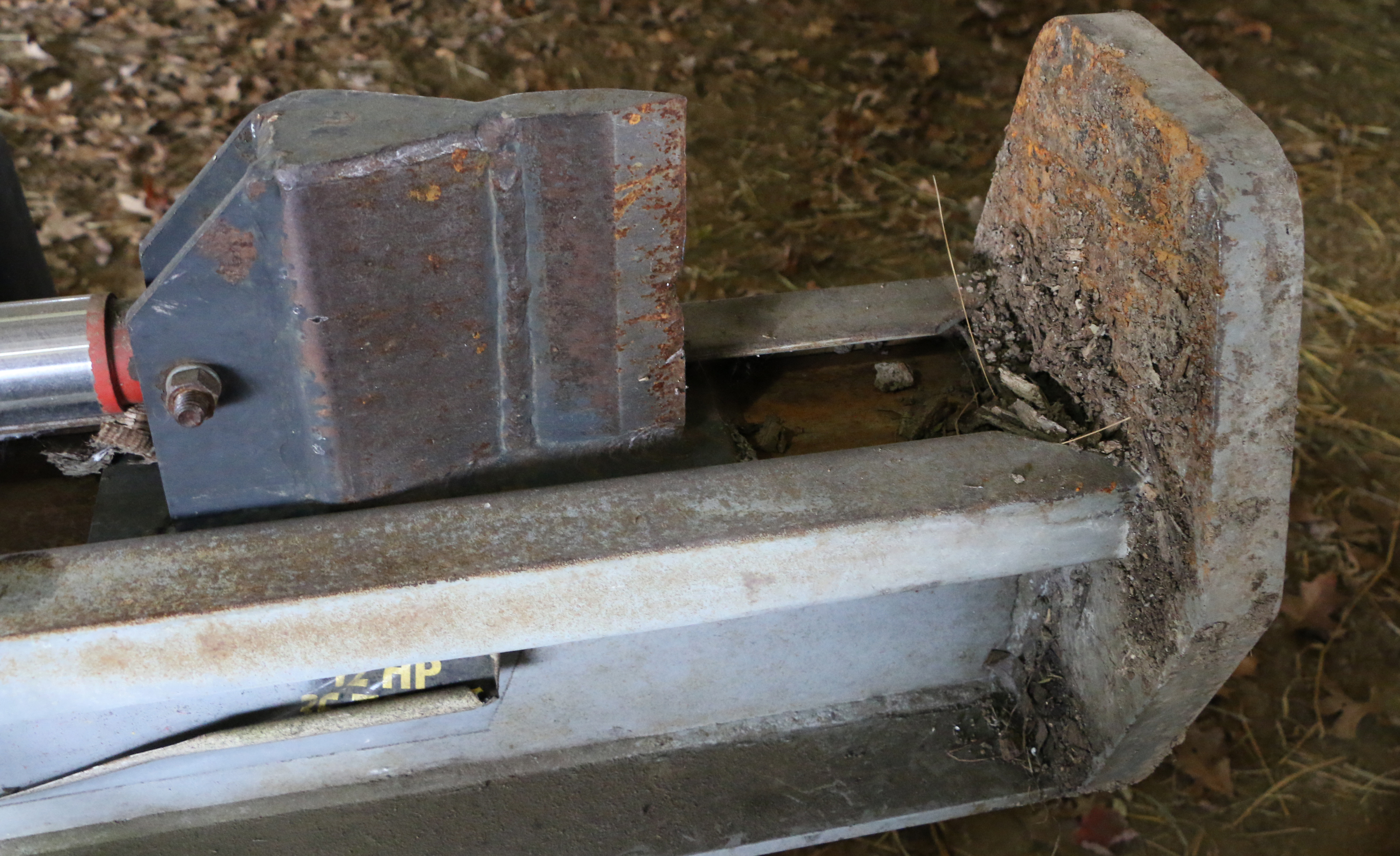 Tractor Supply Co. Log Splitter