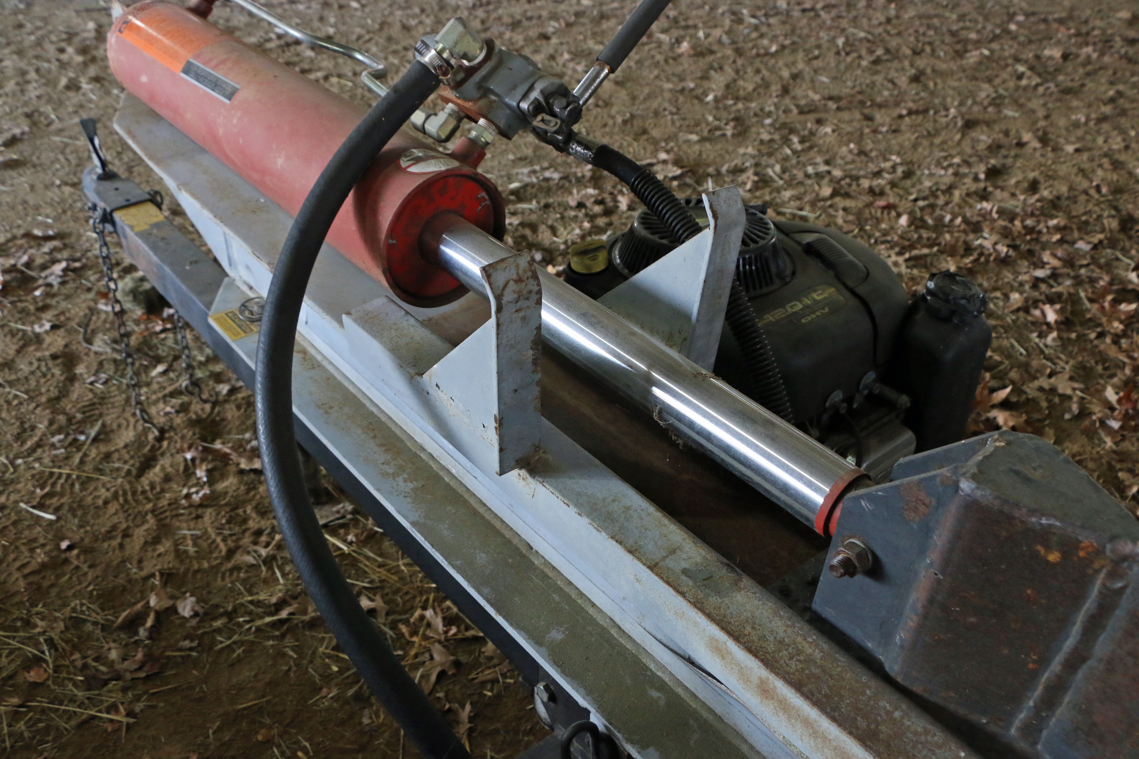 Tractor Supply Co. Log Splitter