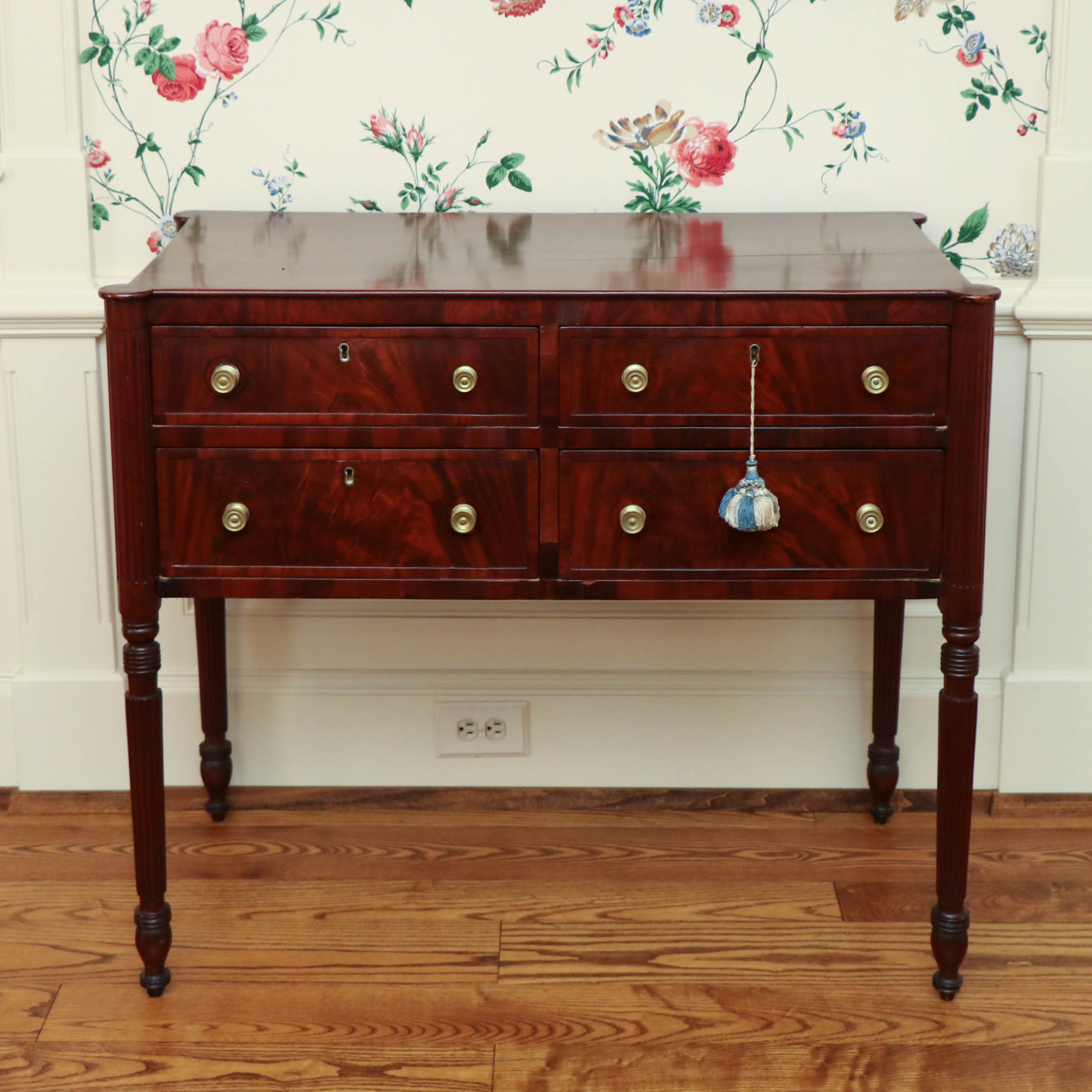 Federal Flame Mahogany Sideboard, Probably Boston, Early 19th Century