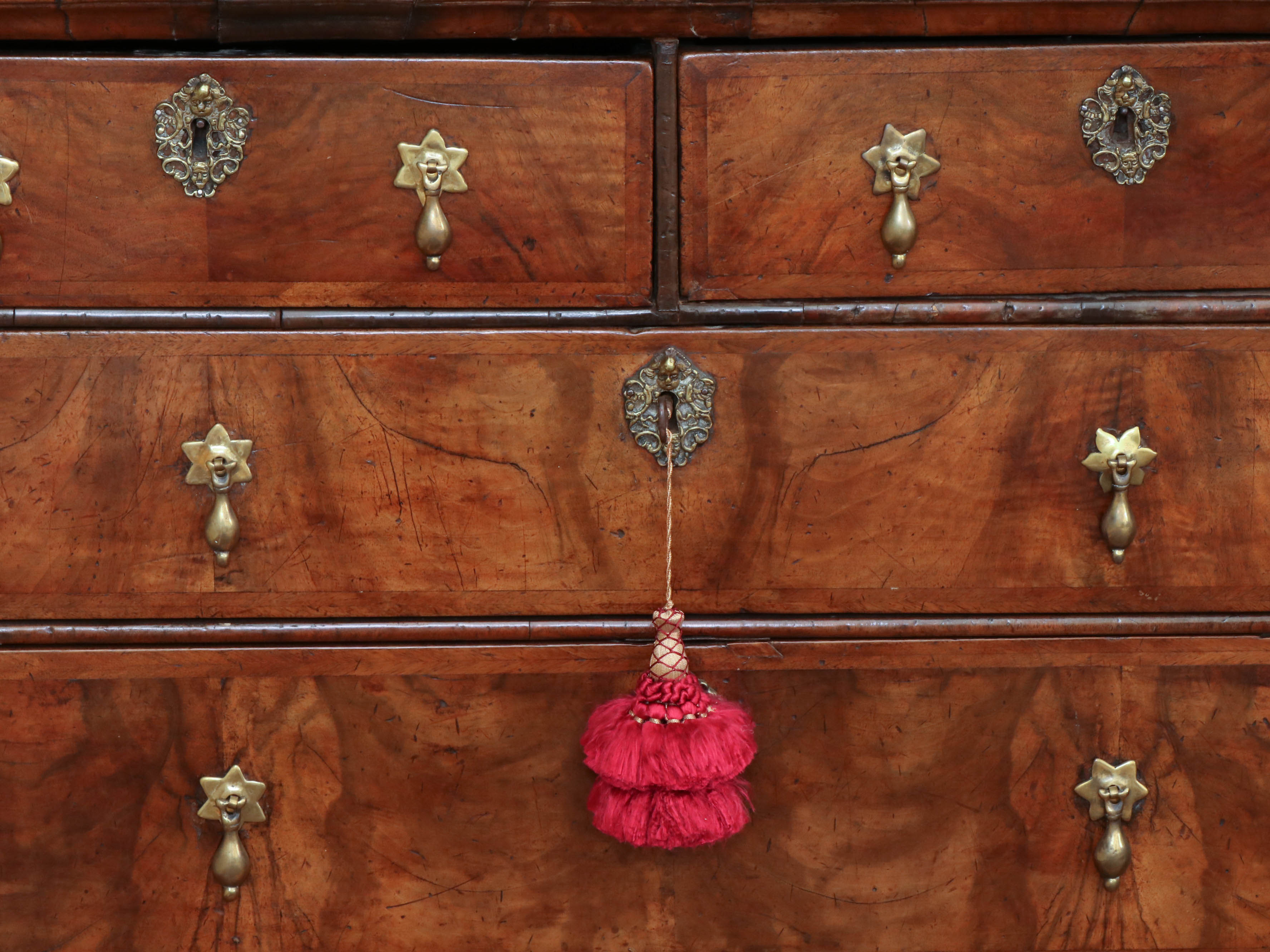 George II Walnut and Featherbanded Chest of Drawers, Mid-18th Century