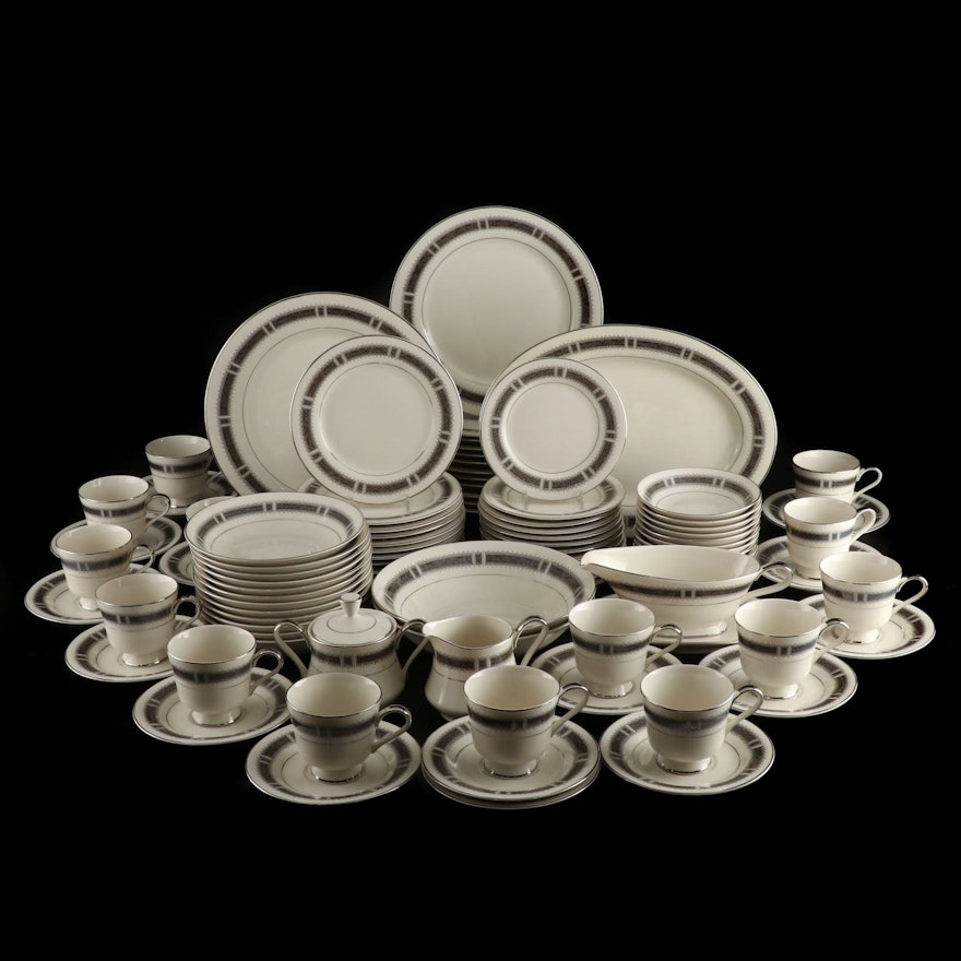 Royal Castle "Chippendale" Bone China Dinnerware