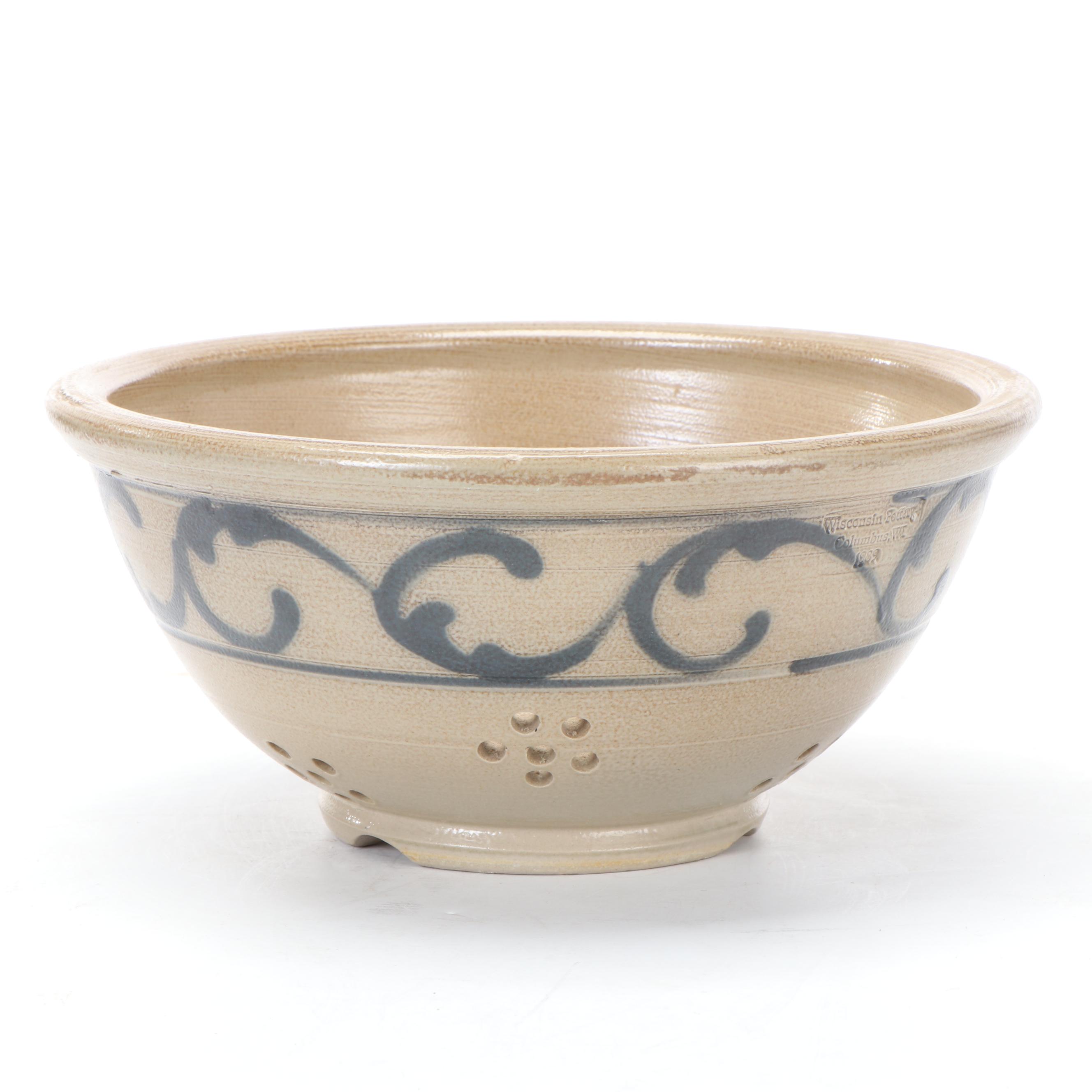 Wisconsin Pottery Stoneware Mixing Bowls and Strainer Bowl, 1980s