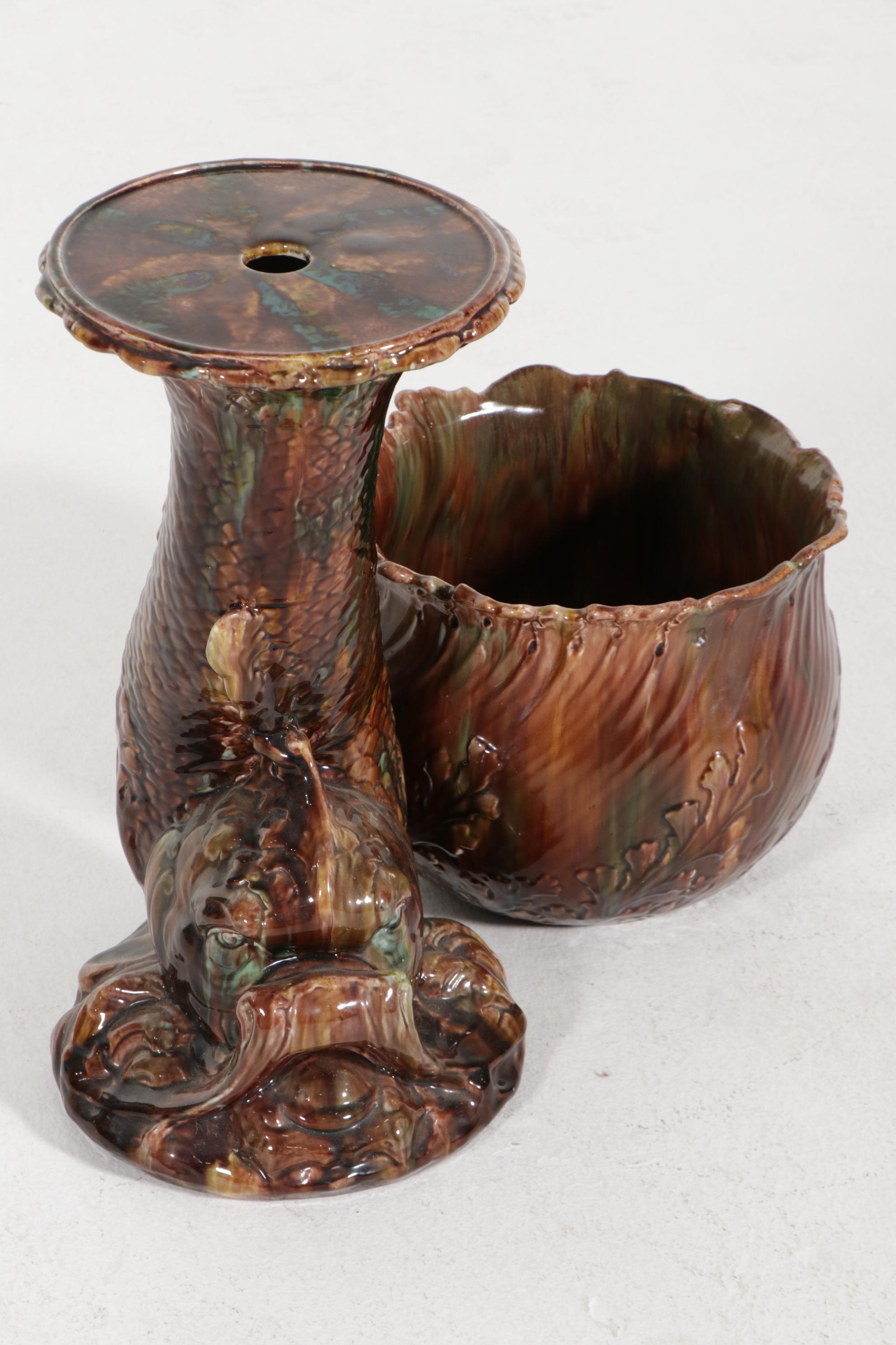 Wannopee Ceramic Majolica Leaf-Form Jardinière on Dolphin Stand