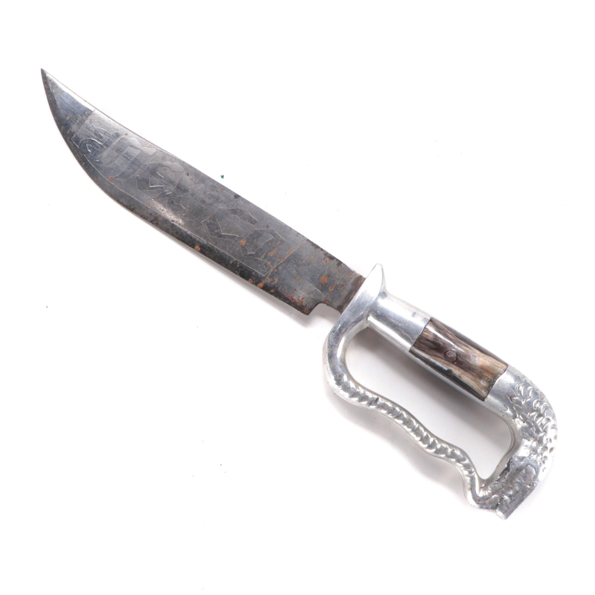 Mexican Souvenir Bowie Knife with Metal D-Guard, and Horn Inset Handle
