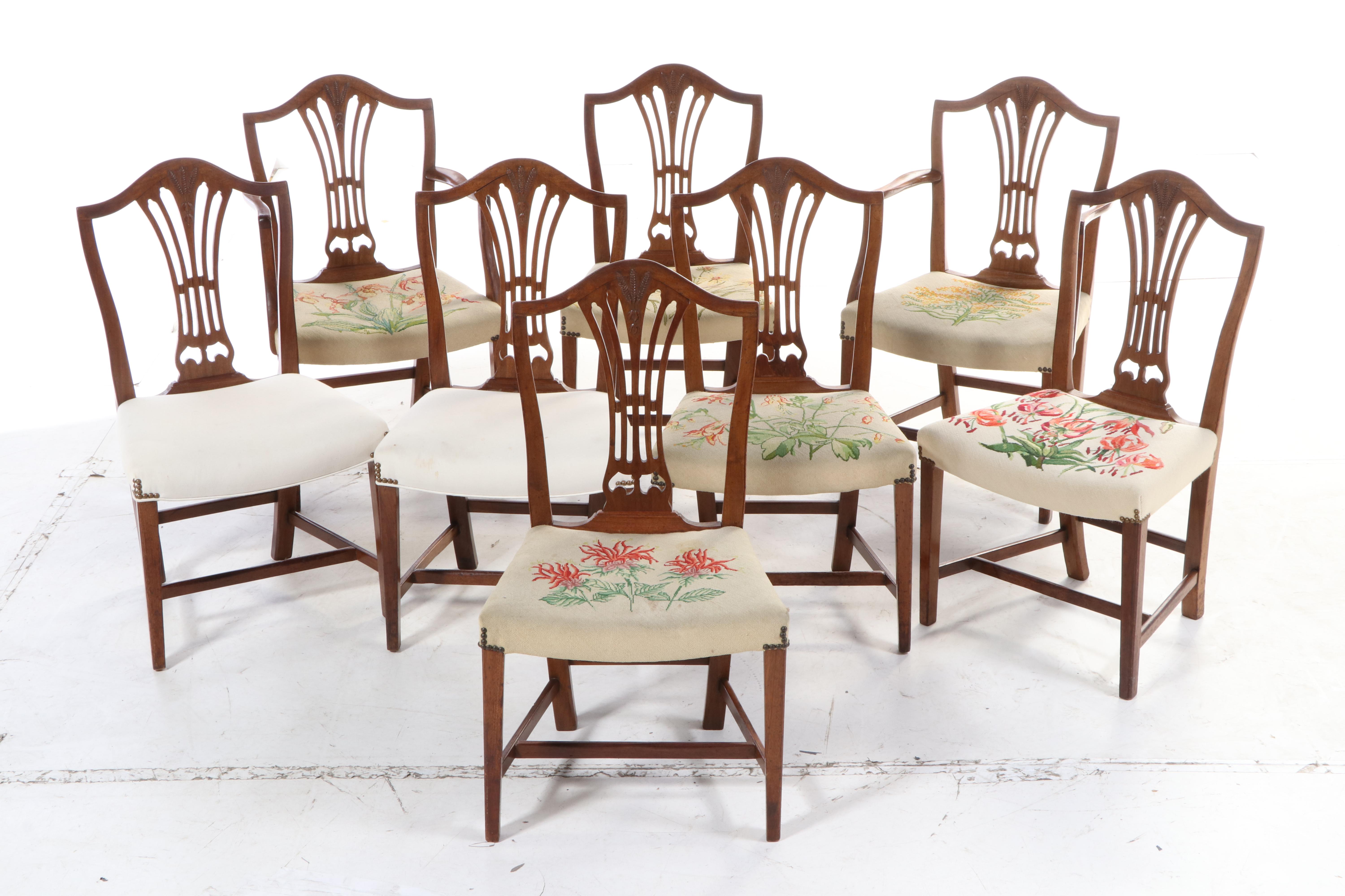 Hepplewhite Style Mahogany Dining Chairs, Mid 20th Century