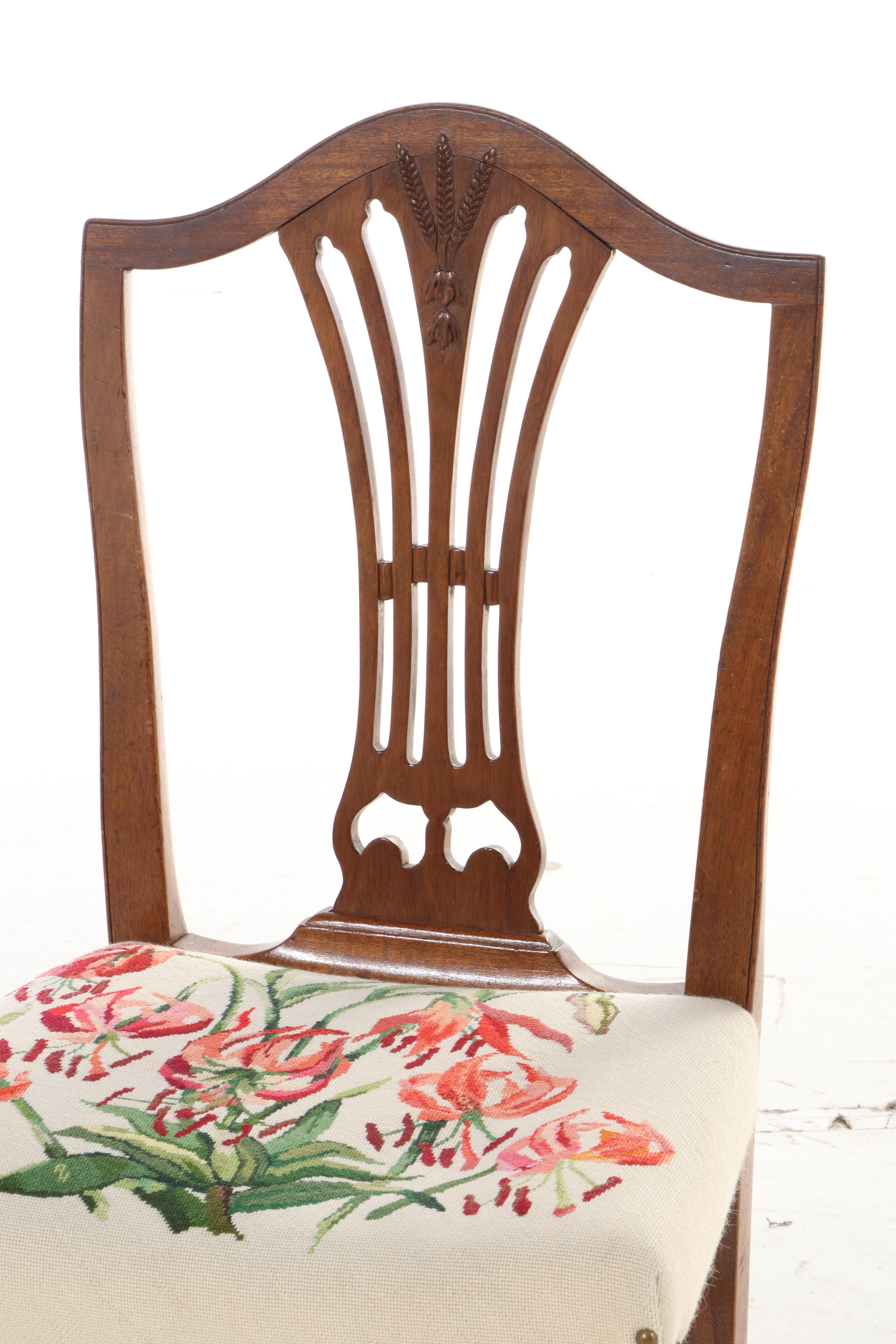 Hepplewhite Style Mahogany Dining Chairs, Mid 20th Century