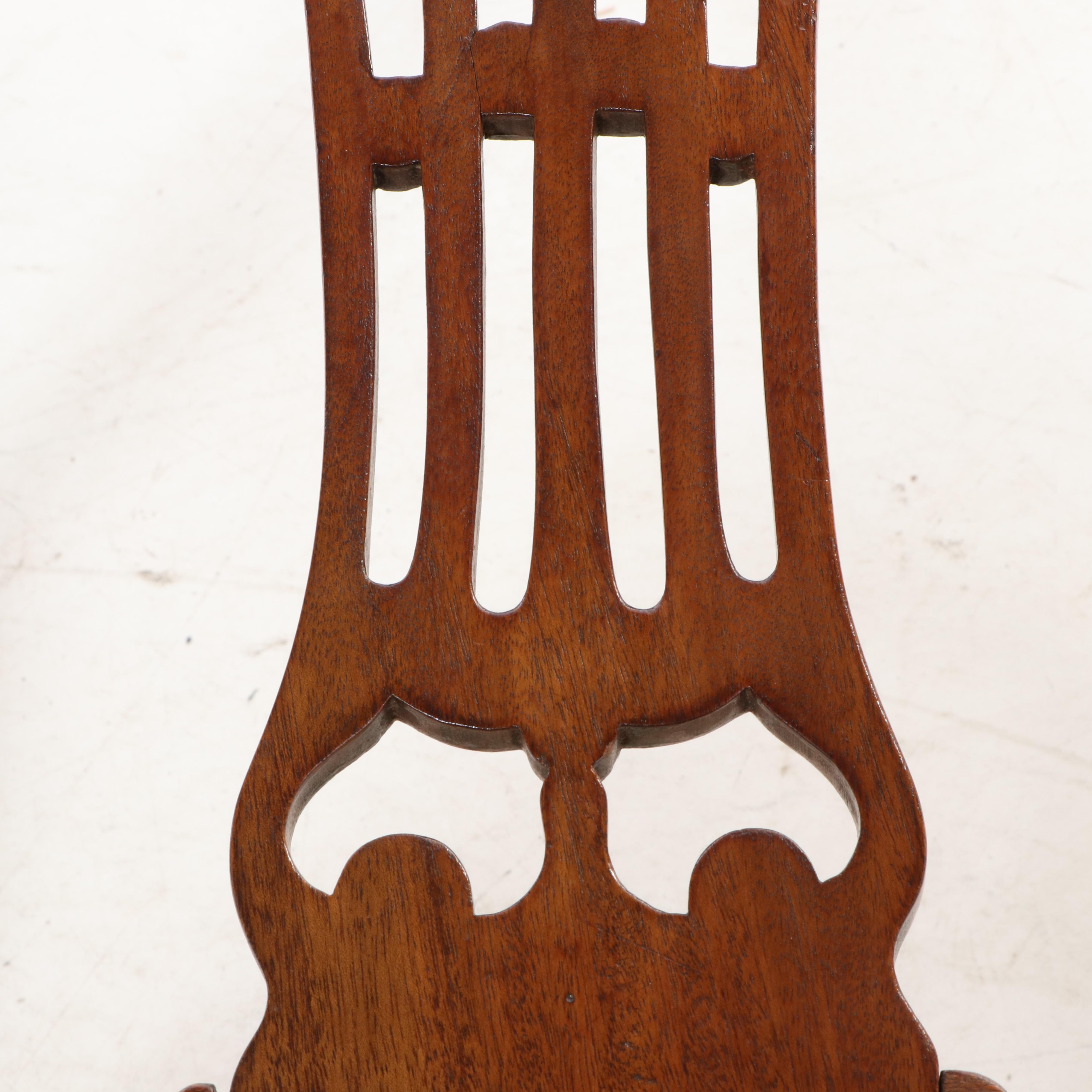 Hepplewhite Style Mahogany Dining Chairs, Mid 20th Century