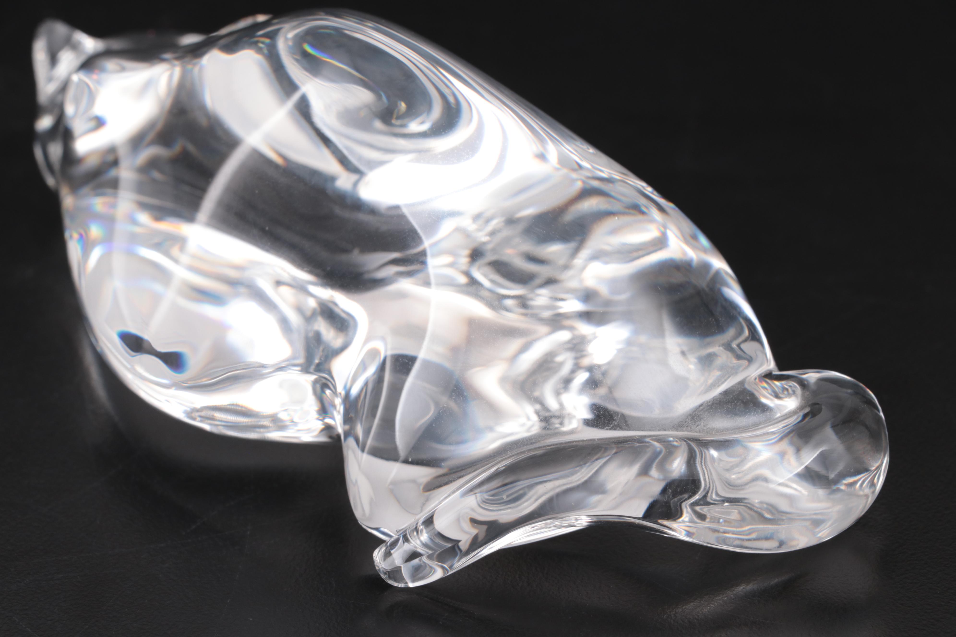 Steuben "Roman Cat" Art Glass Figurine Designed by Susan Smyly, Late 20th C.