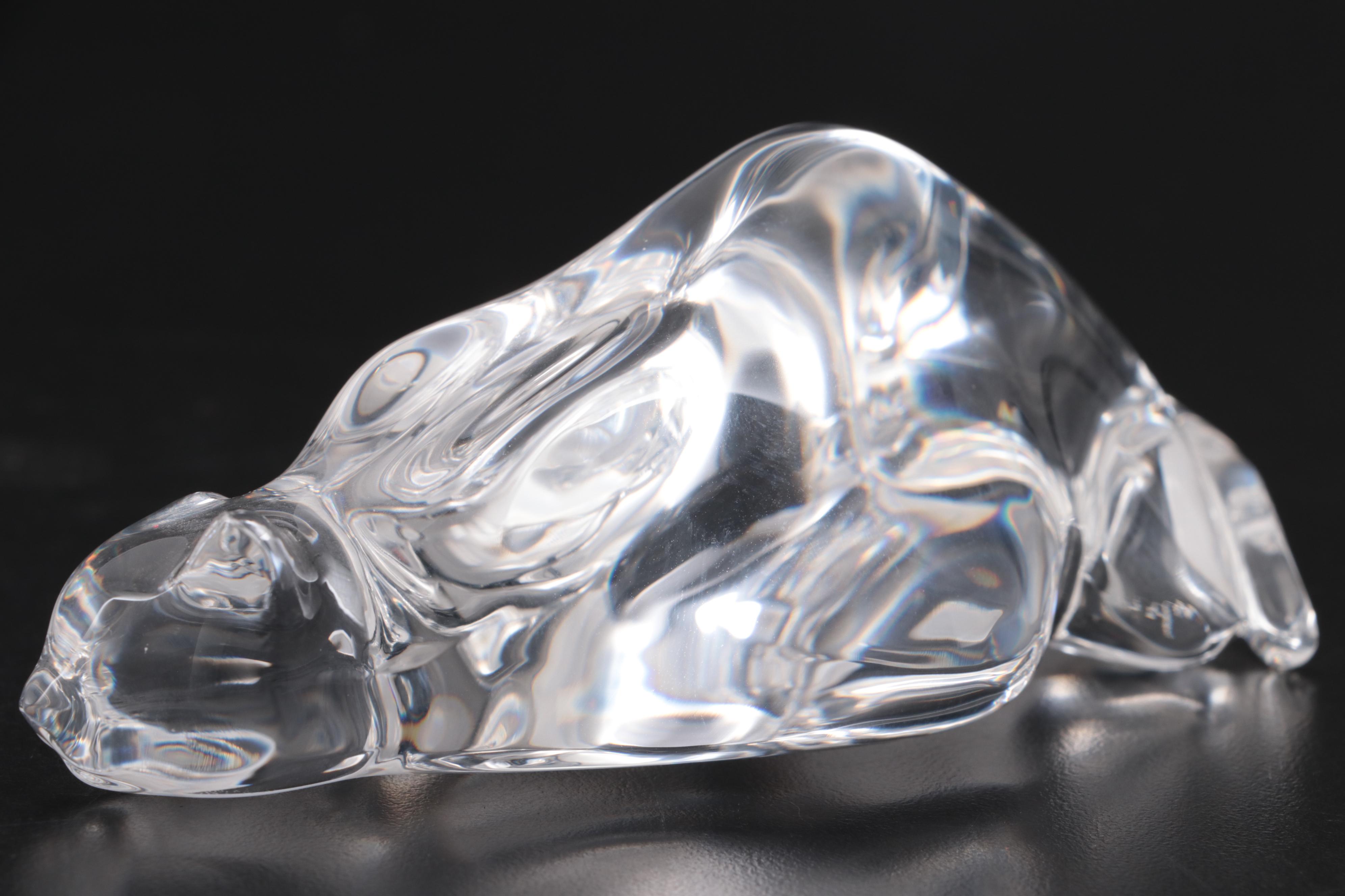 Steuben "Roman Cat" Art Glass Figurine Designed by Susan Smyly, Late 20th C.