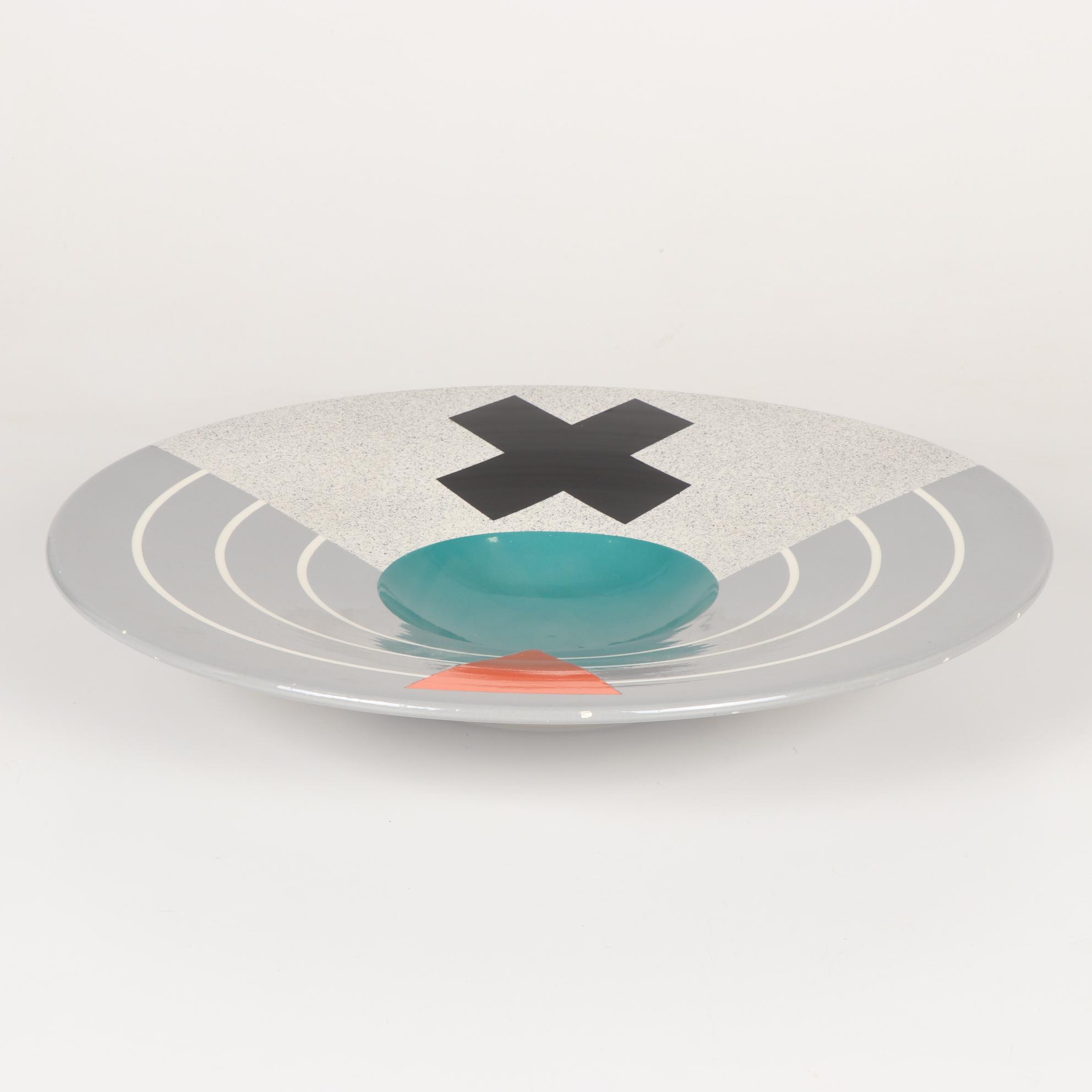 Michael Duvall Post-Modern Geometric Ceramic Centerpiece Bowl, 1985